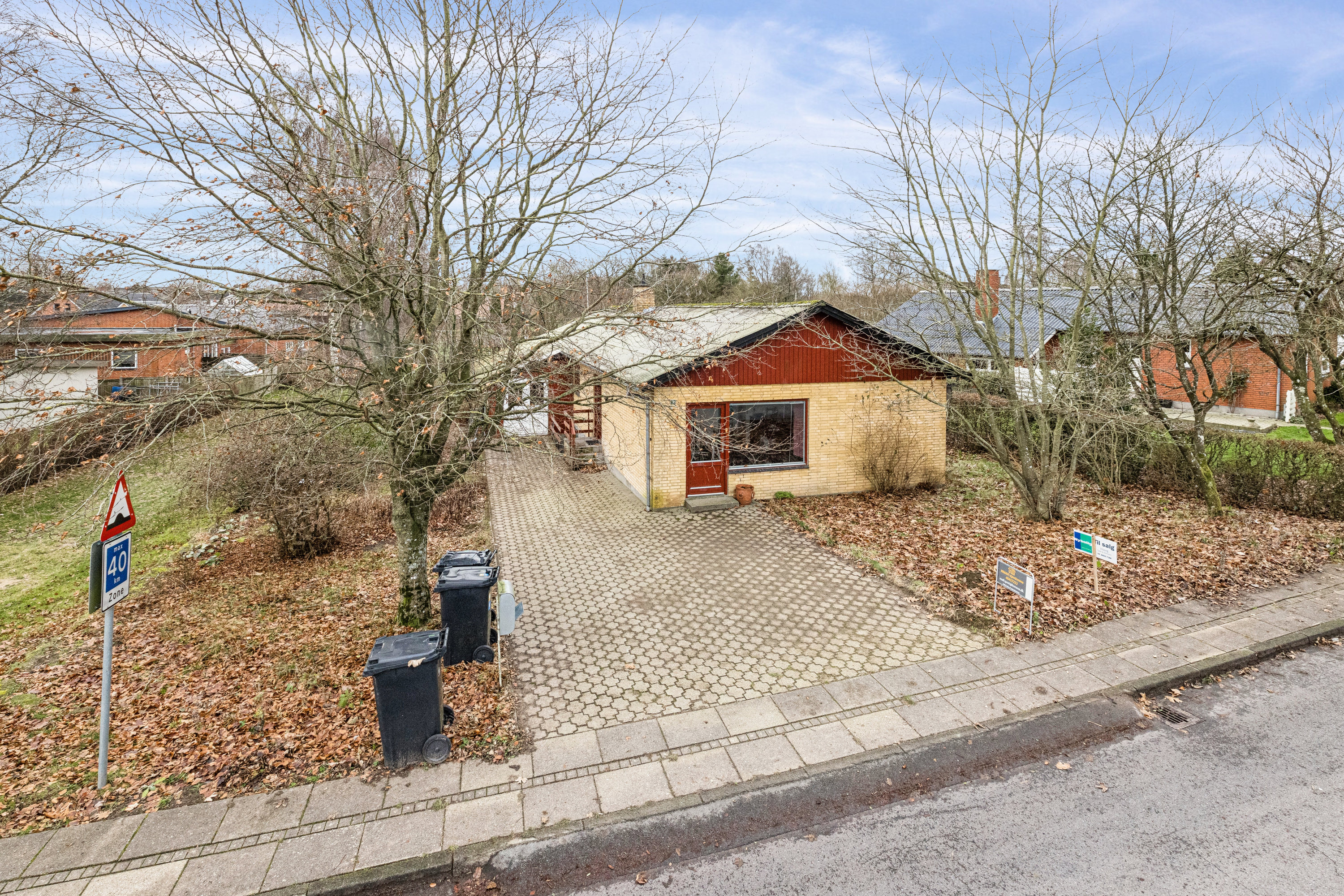 Fremhævet andet billede i fuldskærmstilstand. Billede af Sportsvej 3, Mønsted, 8800 Viborg