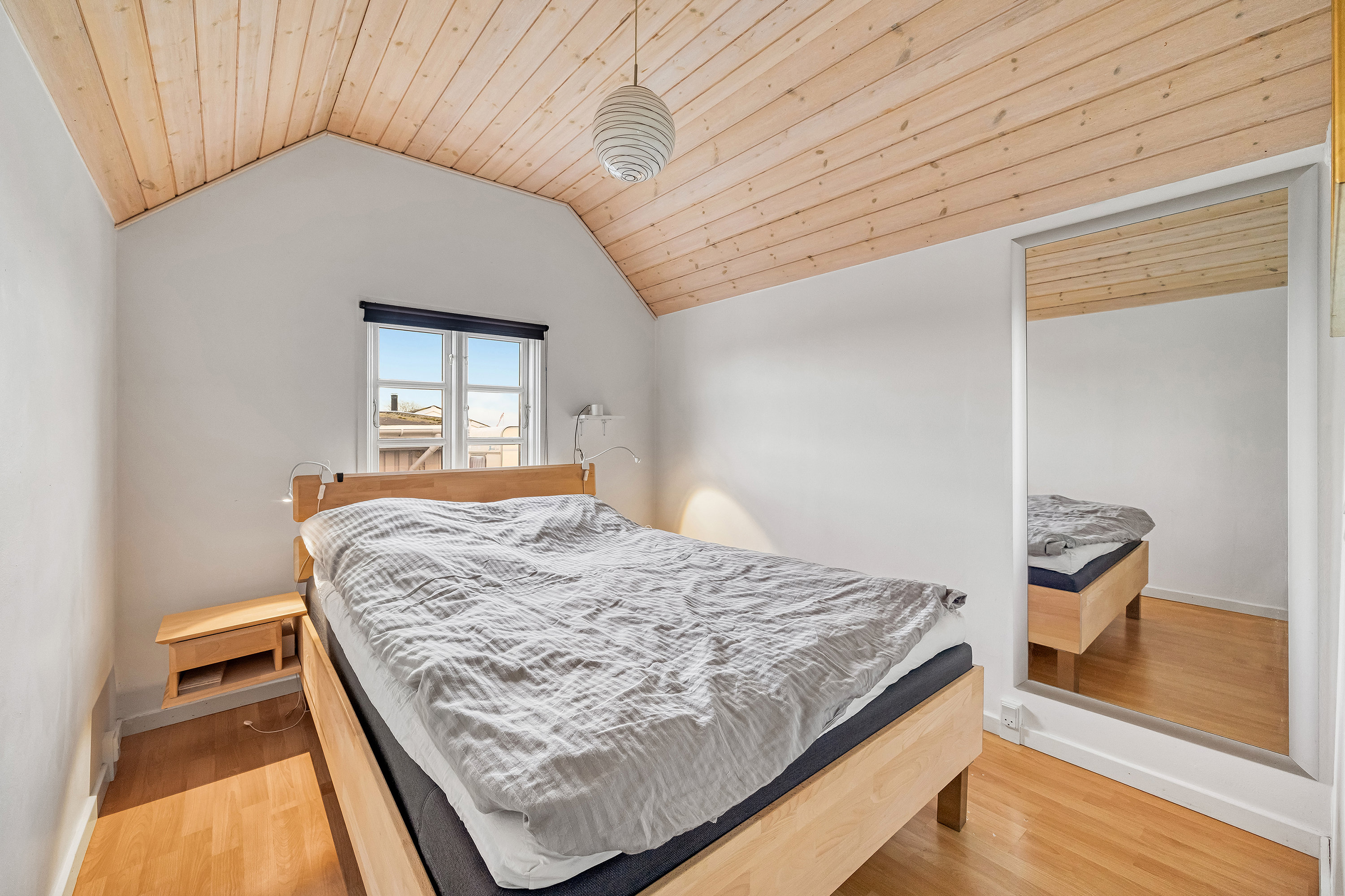 Fremhævet soveværelse billede i fuldskærmstilstand. Billede af Strandgangen 7, Gerlev Strandpark, 3630 Jægerspris