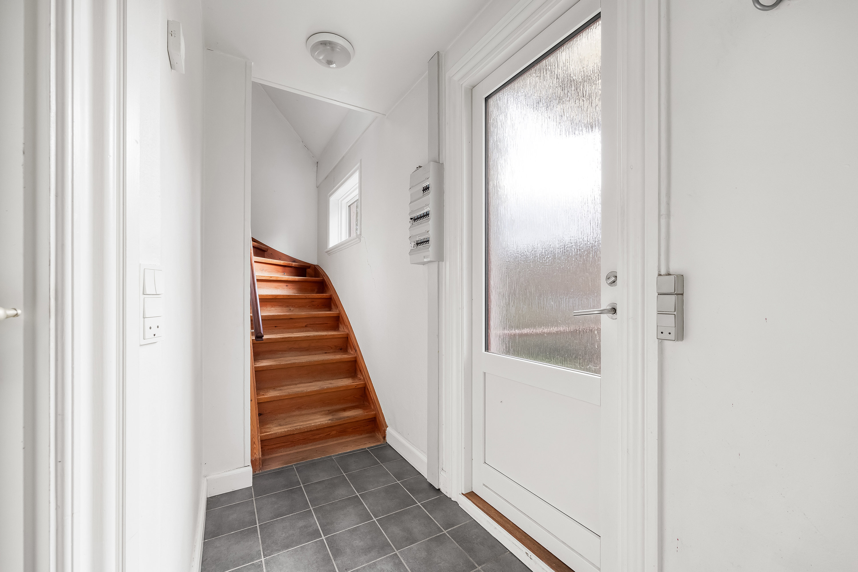 Fremhævet gang billede i fuldskærmstilstand. Billede af Bygaden 33, Søborg, 3250 Gilleleje