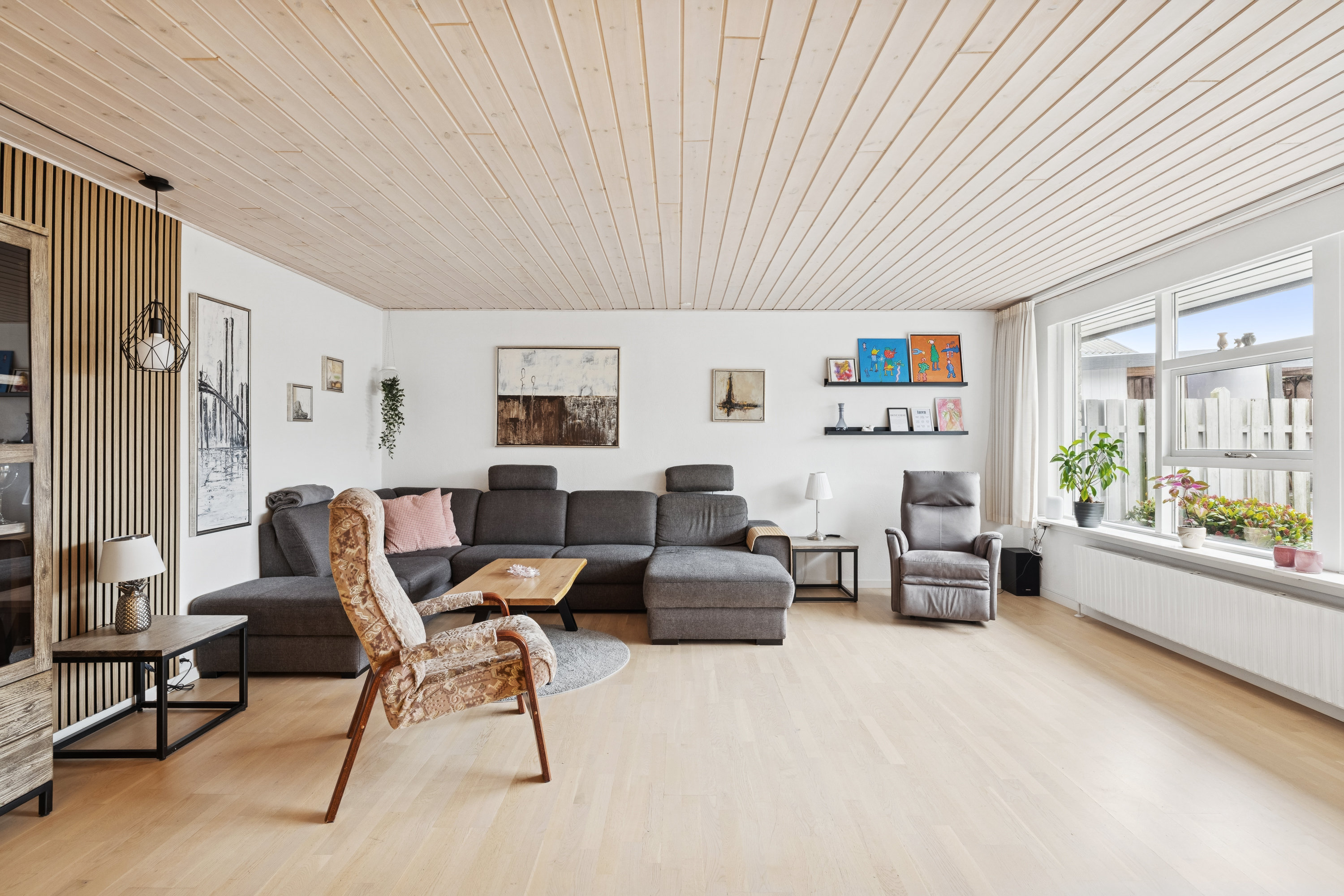 Fremhævet stue billede i fuldskærmstilstand. Billede af Fyrrevænget 9, 7850 Stoholm Jyll