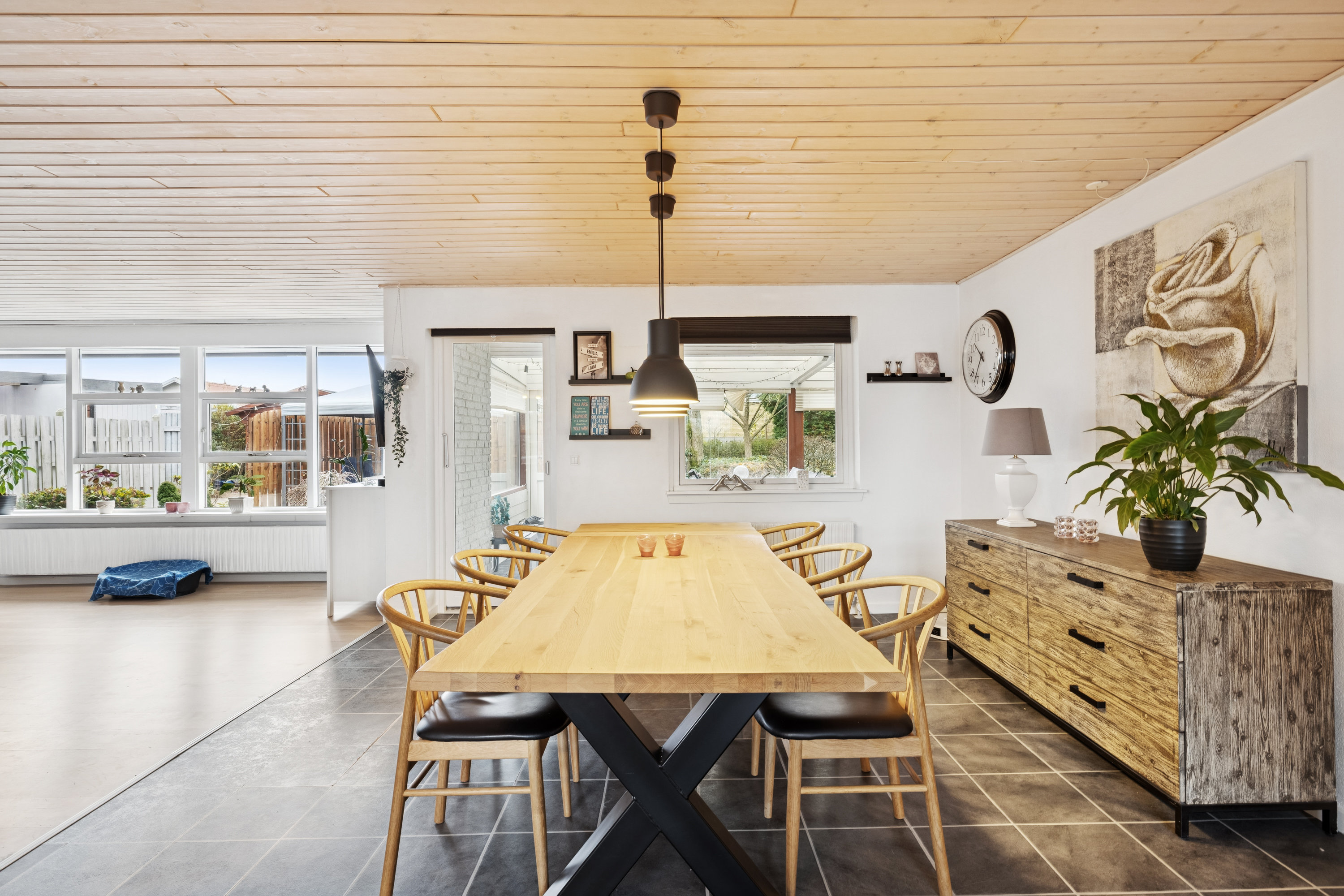 Fremhævet stue billede i fuldskærmstilstand. Billede af Fyrrevænget 9, 7850 Stoholm Jyll