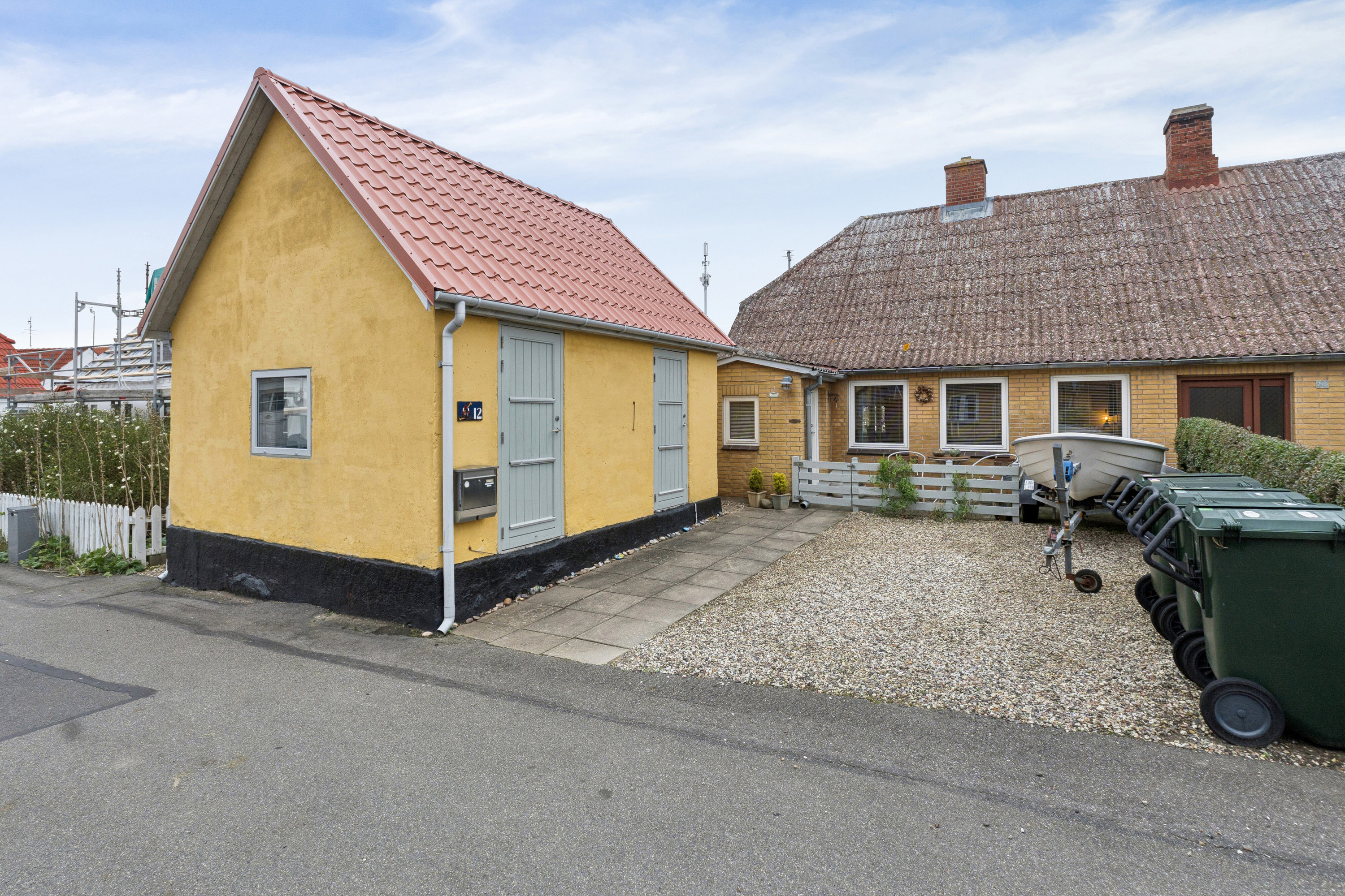 Fremhævet set fra vejen billede i fuldskærmstilstand. Billede af Strandgade 12, 5935 Bagenkop