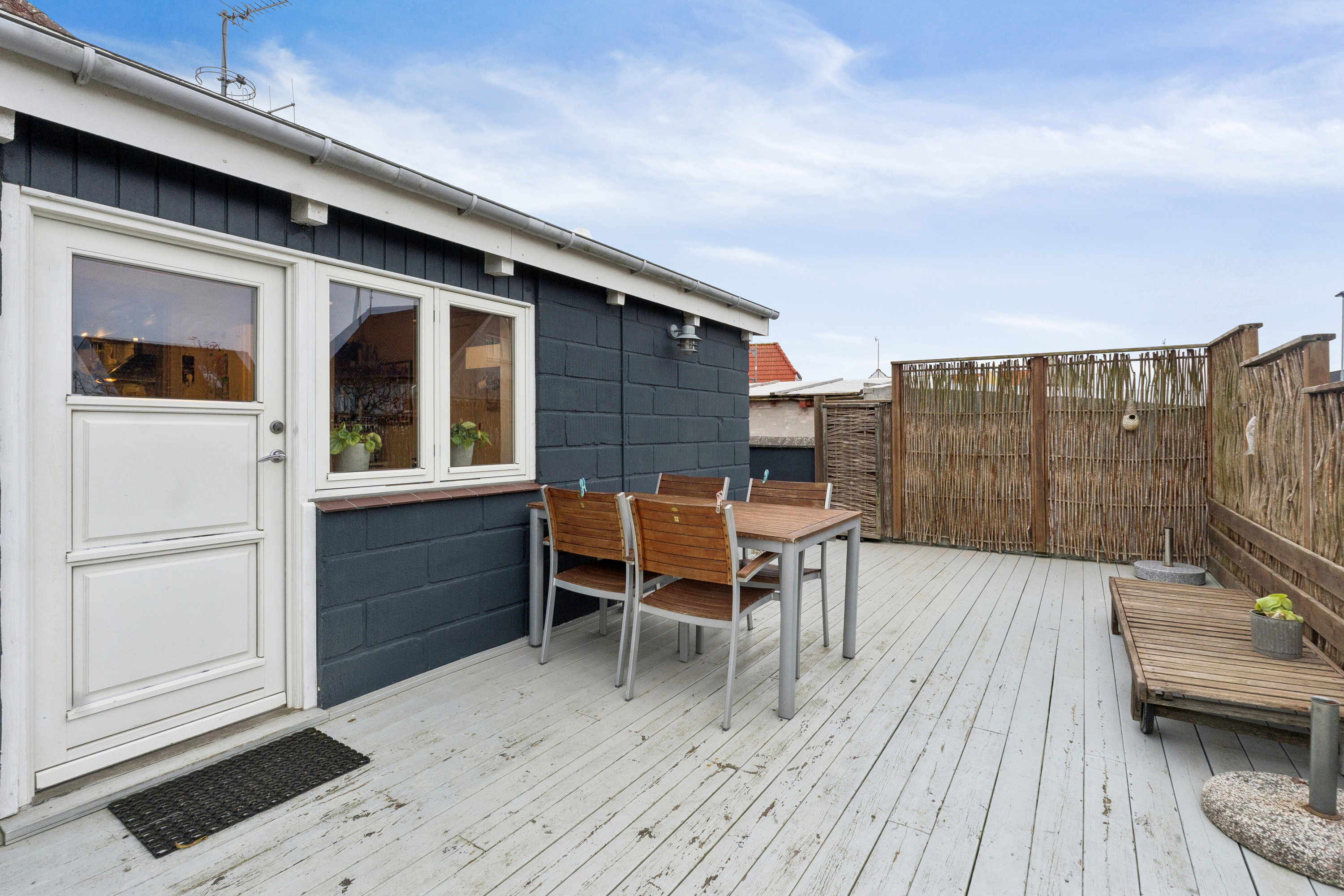 Fremhævet terrasse billede i fuldskærmstilstand. Billede af Strandgade 12, 5935 Bagenkop