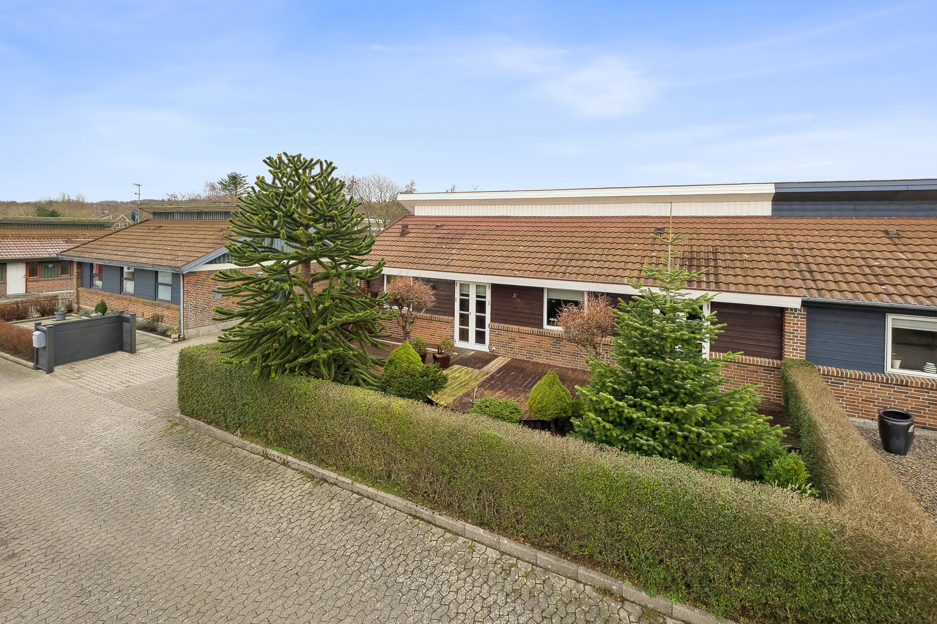 Miniaturebillede 2: set fra vejen. Billede af Birkeparken 3, 7760 Hurup Thy