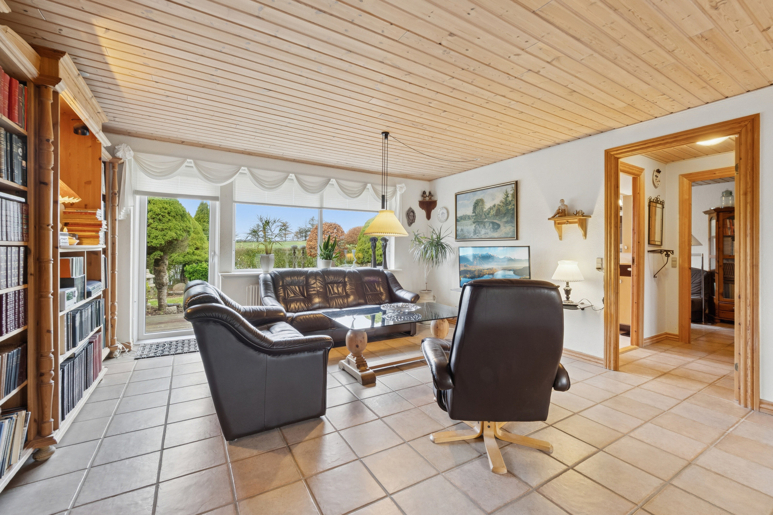 Fremhævet stue billede i fuldskærmstilstand. Billede af Birkeparken 3, 7760 Hurup Thy