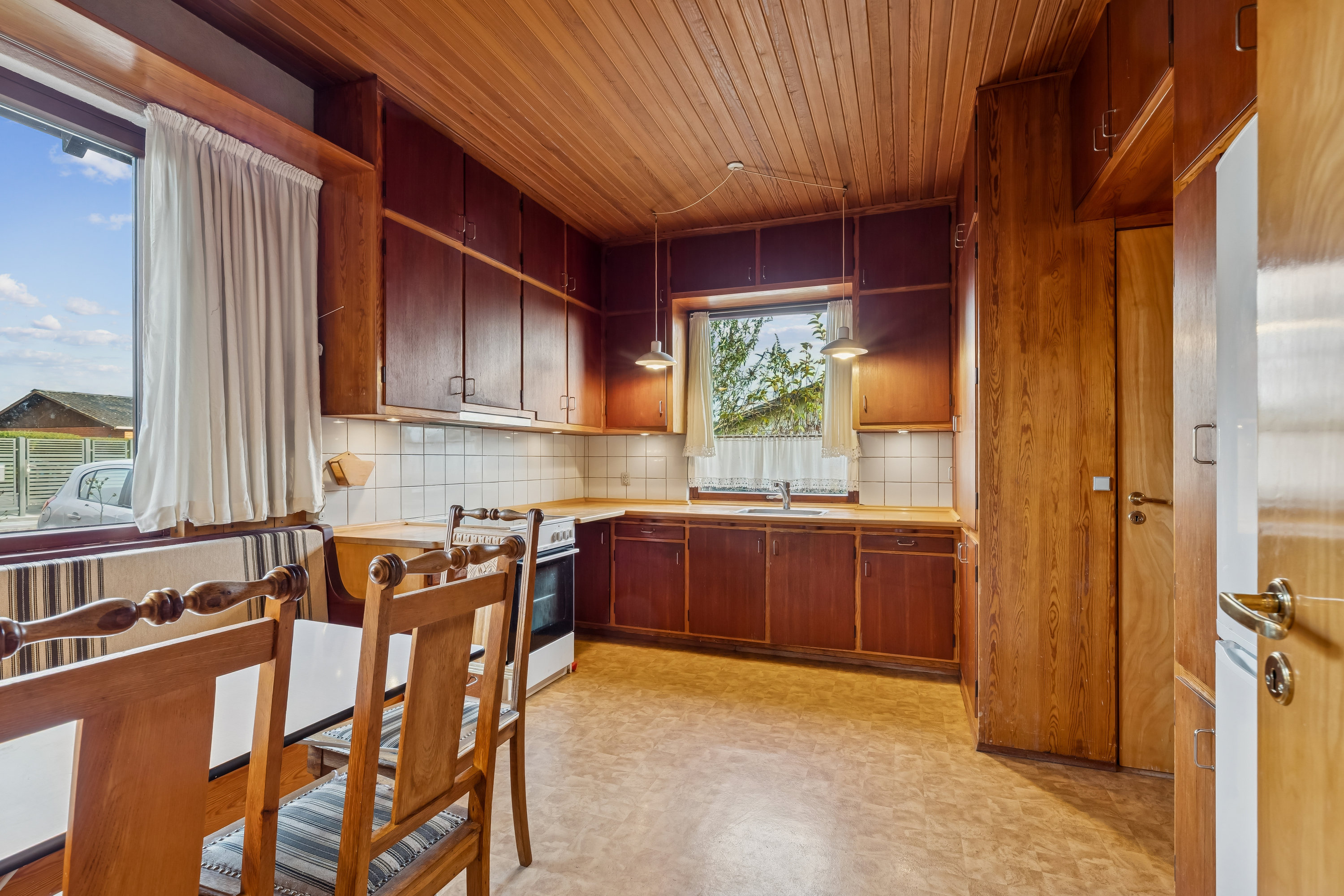 Fremhævet værelse billede i fuldskærmstilstand. Billede af Åvænget 35, 2630 Taastrup