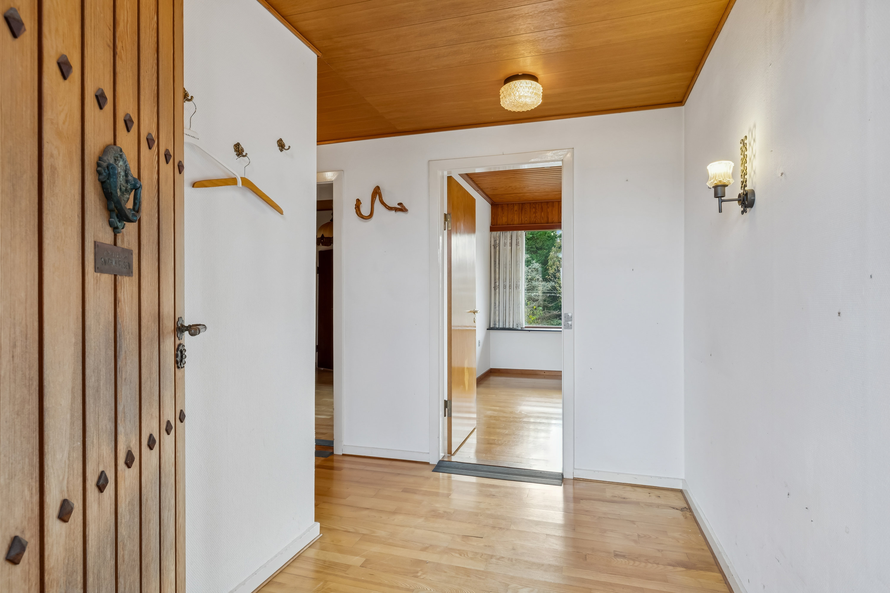 Miniaturebillede 2: entré. Billede af Åvænget 35, 2630 Taastrup