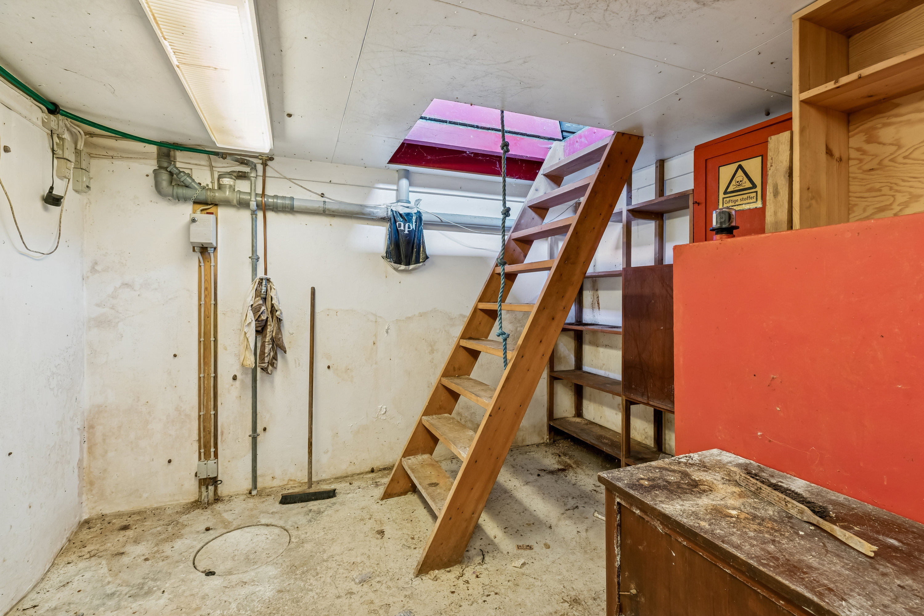 Fremhævet disponibel billede i fuldskærmstilstand. Billede af Åvænget 35, 2630 Taastrup