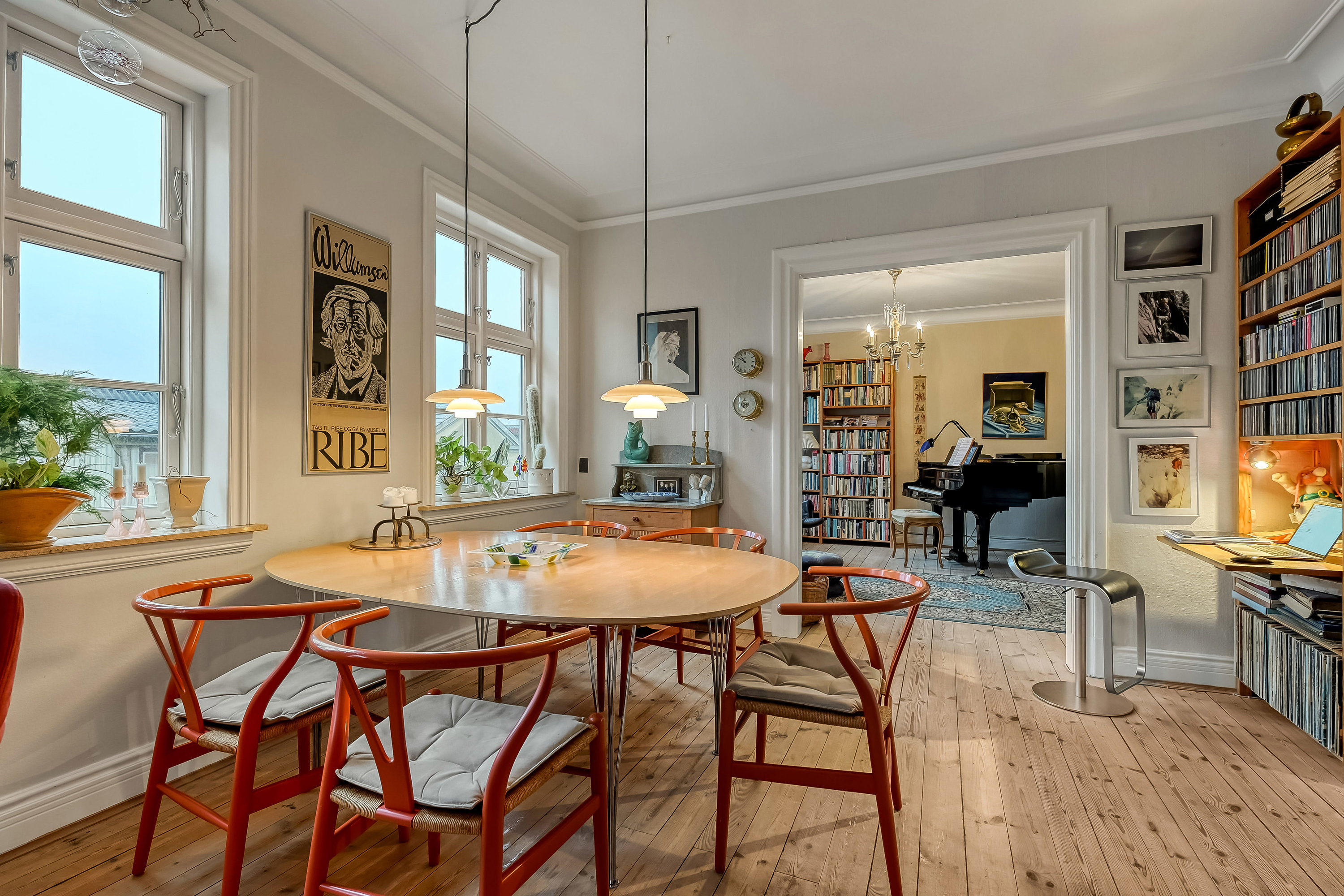 Fremhævet stue billede i fuldskærmstilstand. Billede af Skolegade 14, 7600 Struer