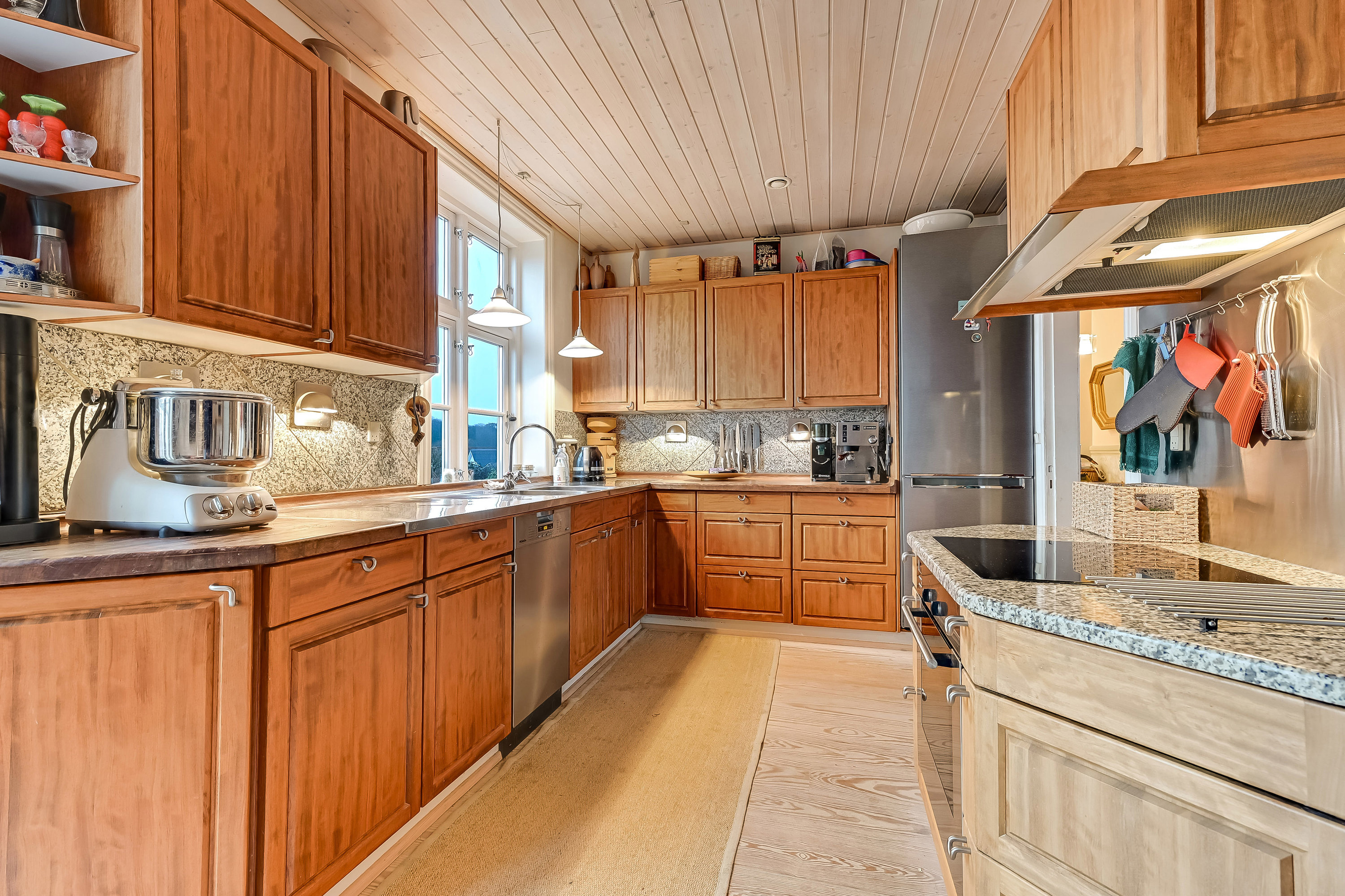 Fremhævet køkken billede i fuldskærmstilstand. Billede af Skolegade 14, 7600 Struer