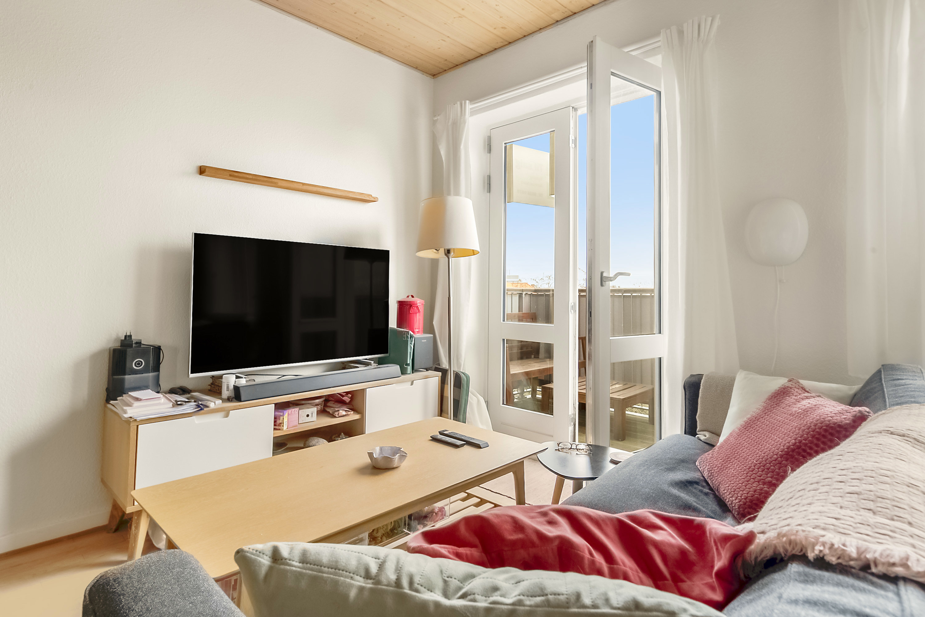 Fremhævet stue billede i fuldskærmstilstand. Billede af Skovvangsvej 26, 2. mf., 8200 Aarhus N