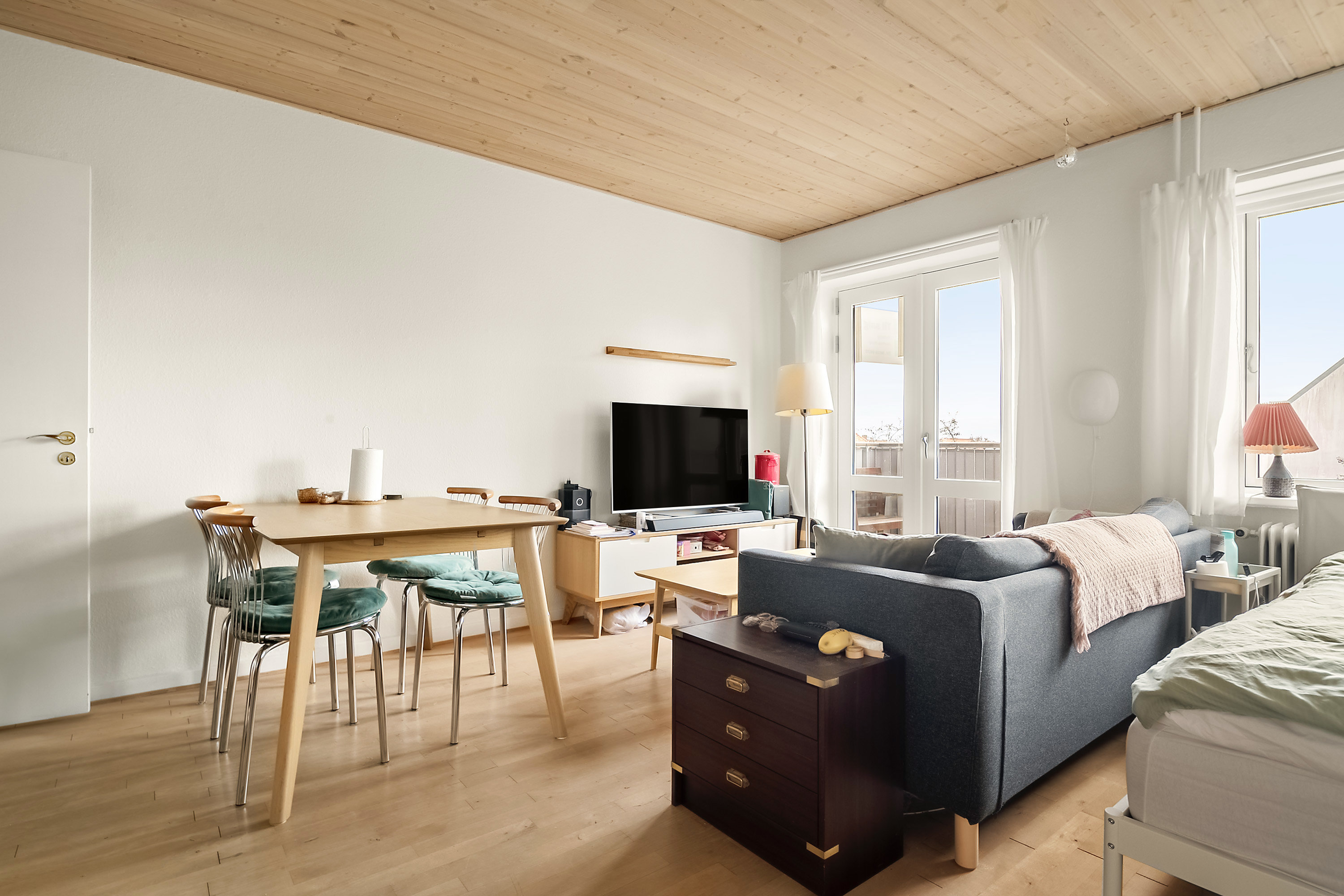 Fremhævet stue billede i fuldskærmstilstand. Billede af Skovvangsvej 26, 2. mf., 8200 Aarhus N