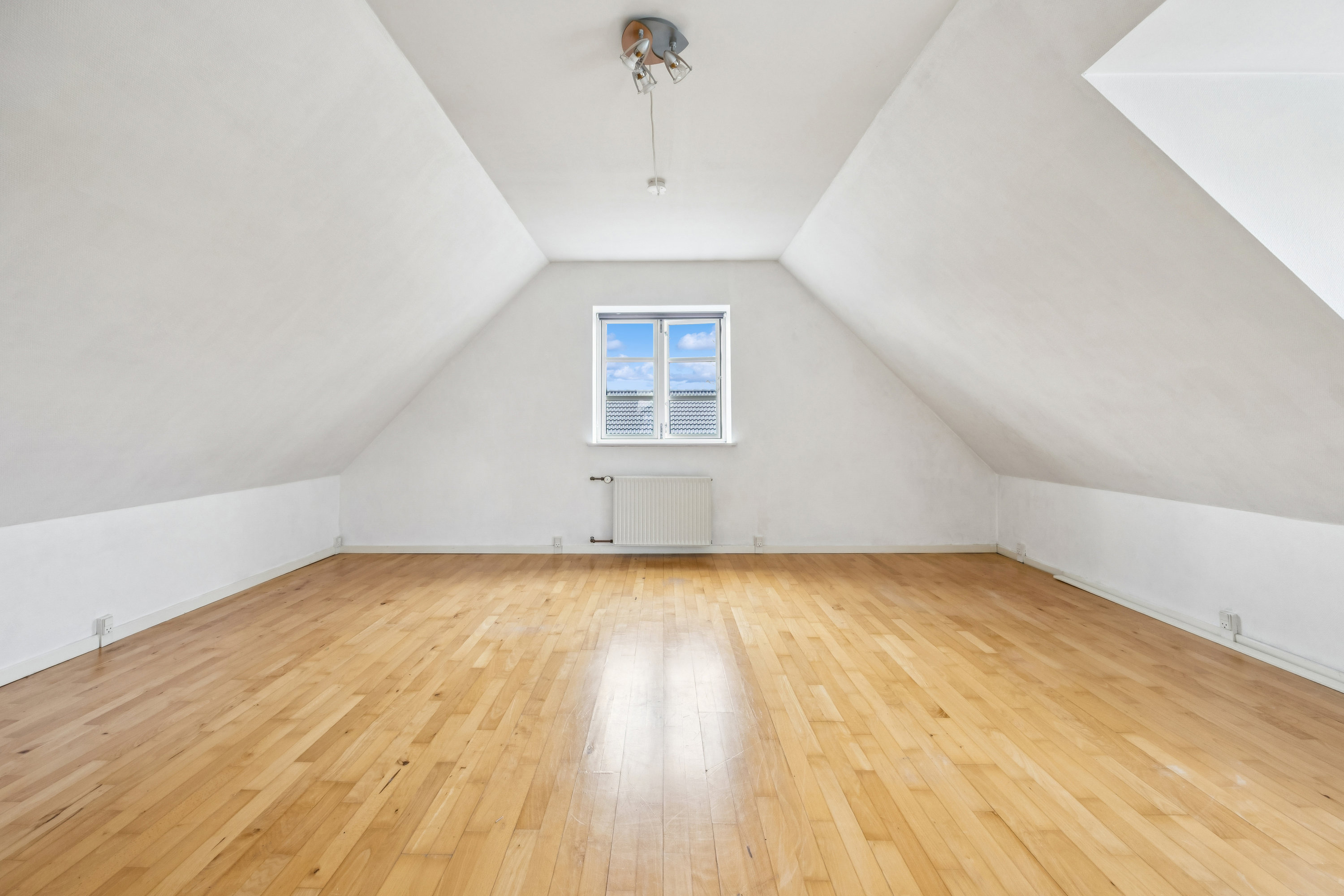 Fremhævet værelse billede i fuldskærmstilstand. Billede af Overdrevsvejen 39, Lellinge, 4600 Køge