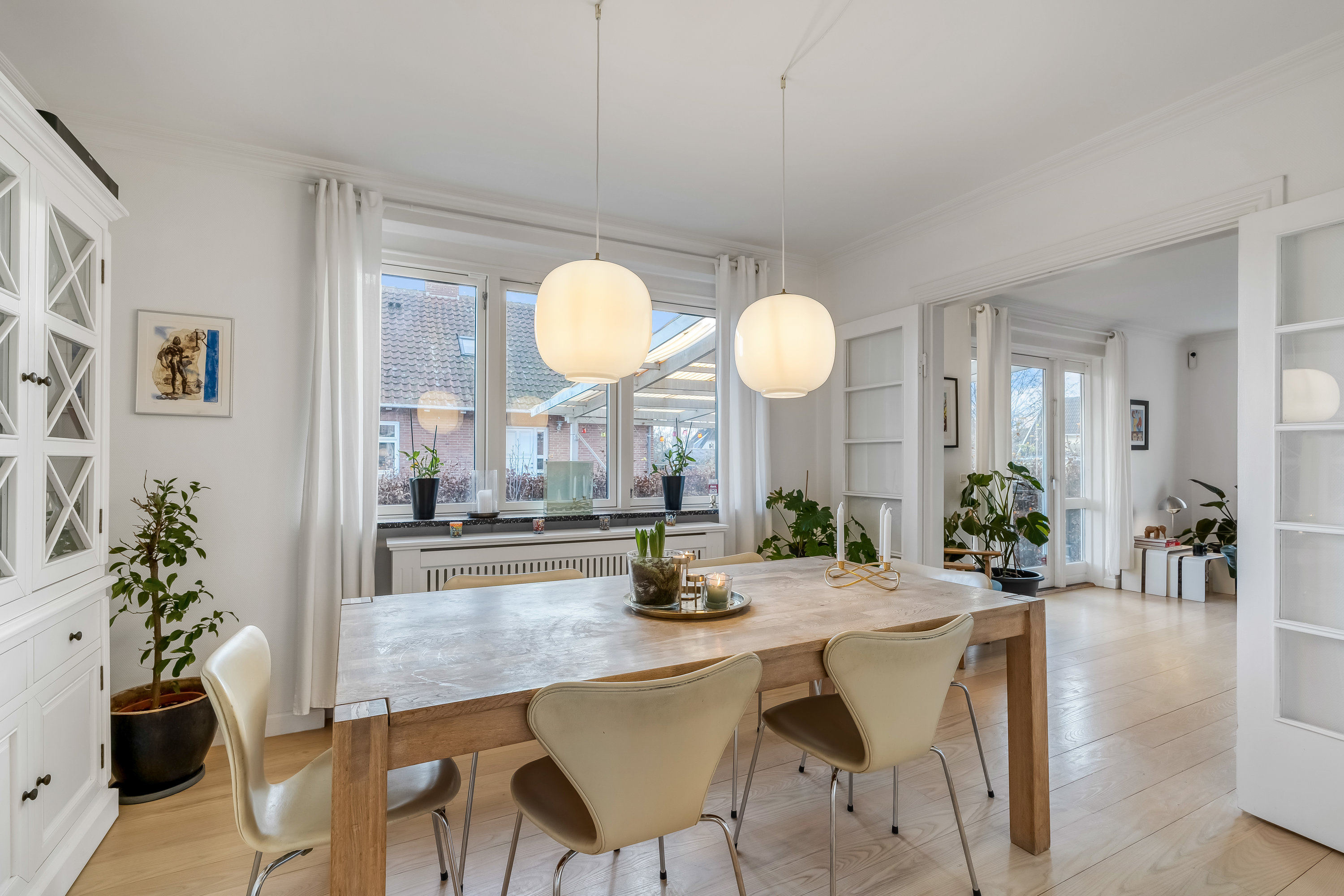 Miniaturebillede 1: stue. Billede af Hulebækvej 4, 3320 Skævinge