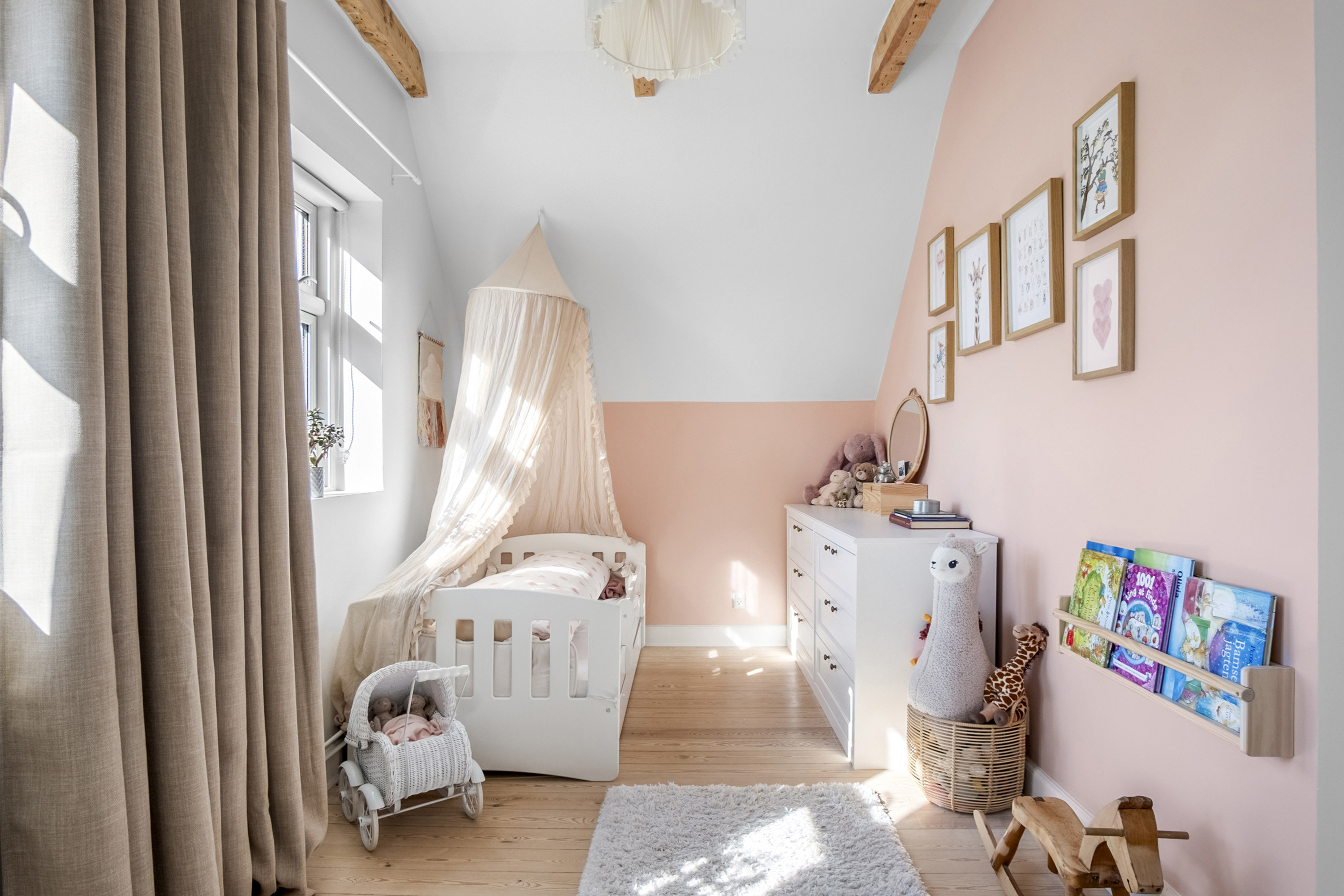 Fremhævet  billede i fuldskærmstilstand. Billede af Idrætsvej 8, Strib, 5500 Middelfart