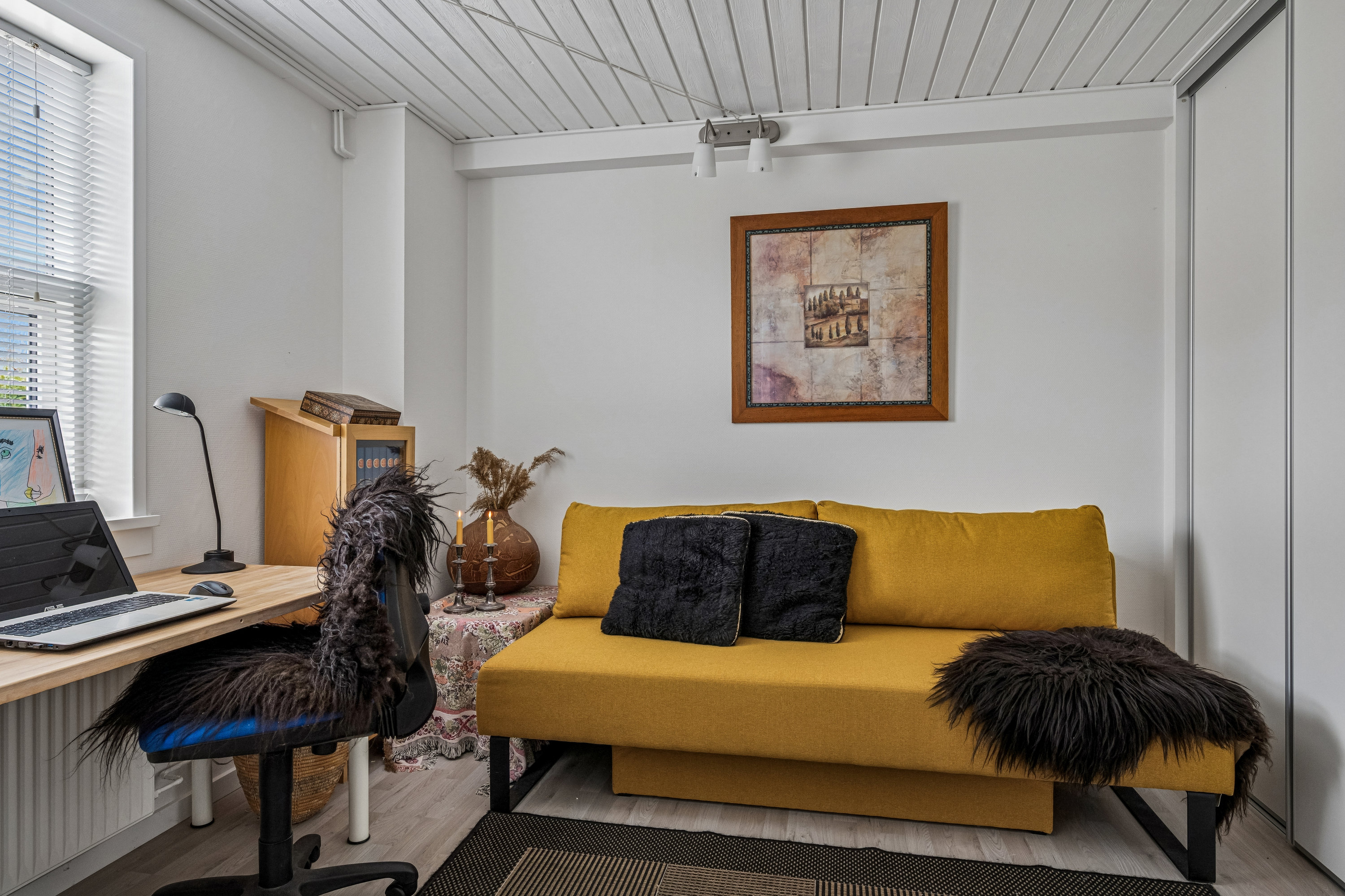 Fremhævet stue billede i fuldskærmstilstand. Billede af Krokusvej 8, 8400 Ebeltoft