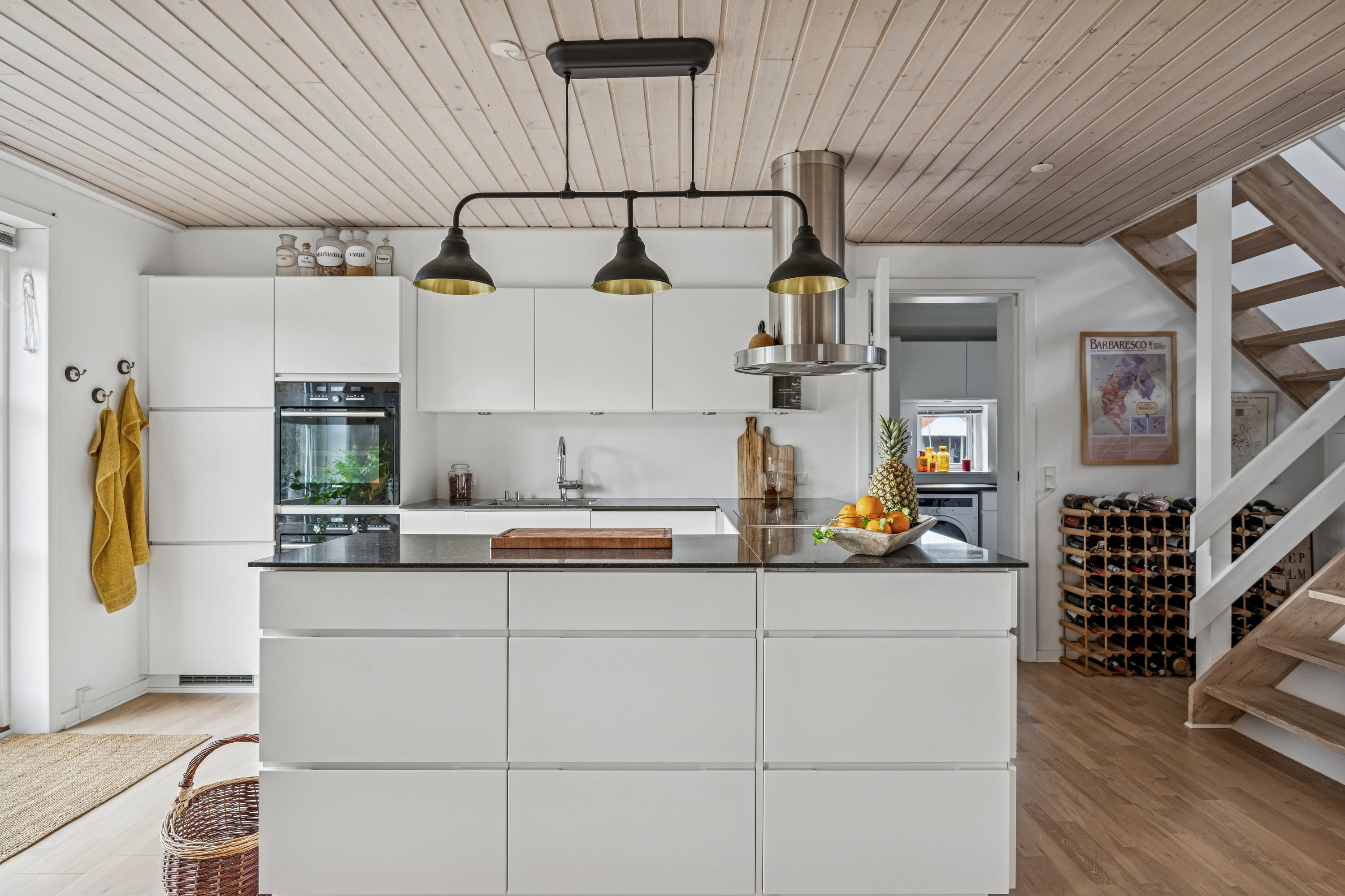 Fremhævet køkken billede i fuldskærmstilstand. Billede af Krokusvej 8, 8400 Ebeltoft