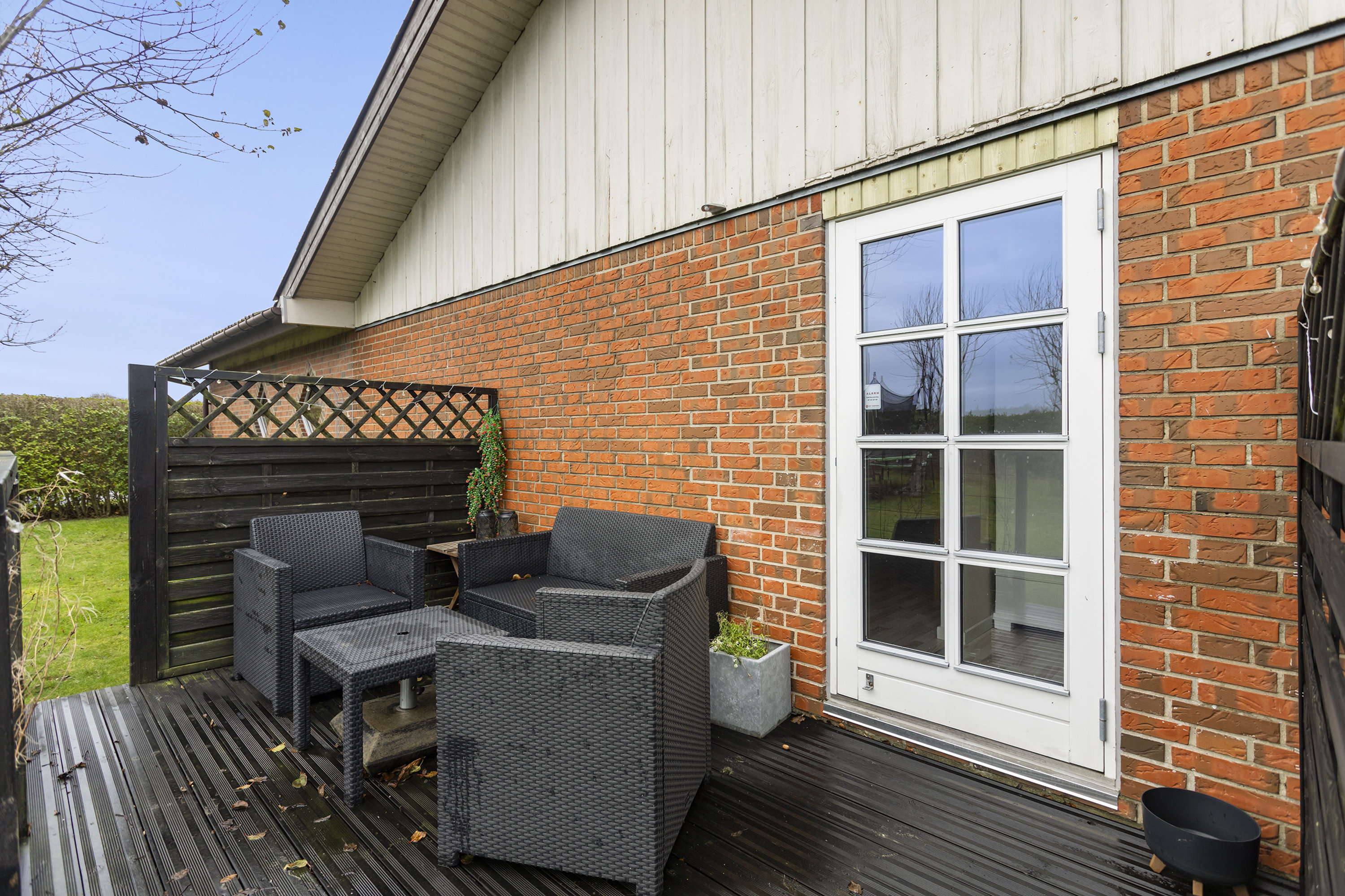 Fremhævet terrasse billede i fuldskærmstilstand. Billede af Tennisvej 42, 9900 Frederikshavn