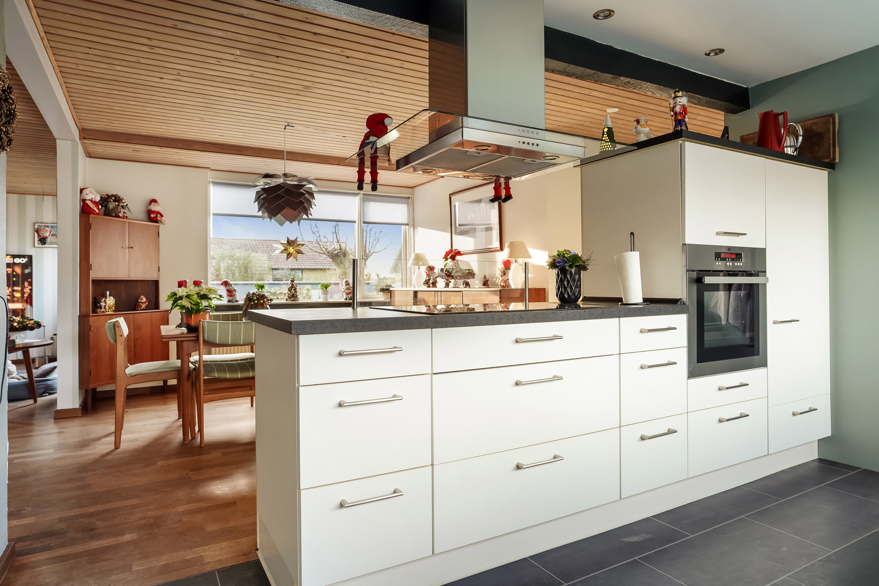 Fremhævet køkken billede i fuldskærmstilstand. Billede af Marthavænget 10, Næsby, 5270 Odense N