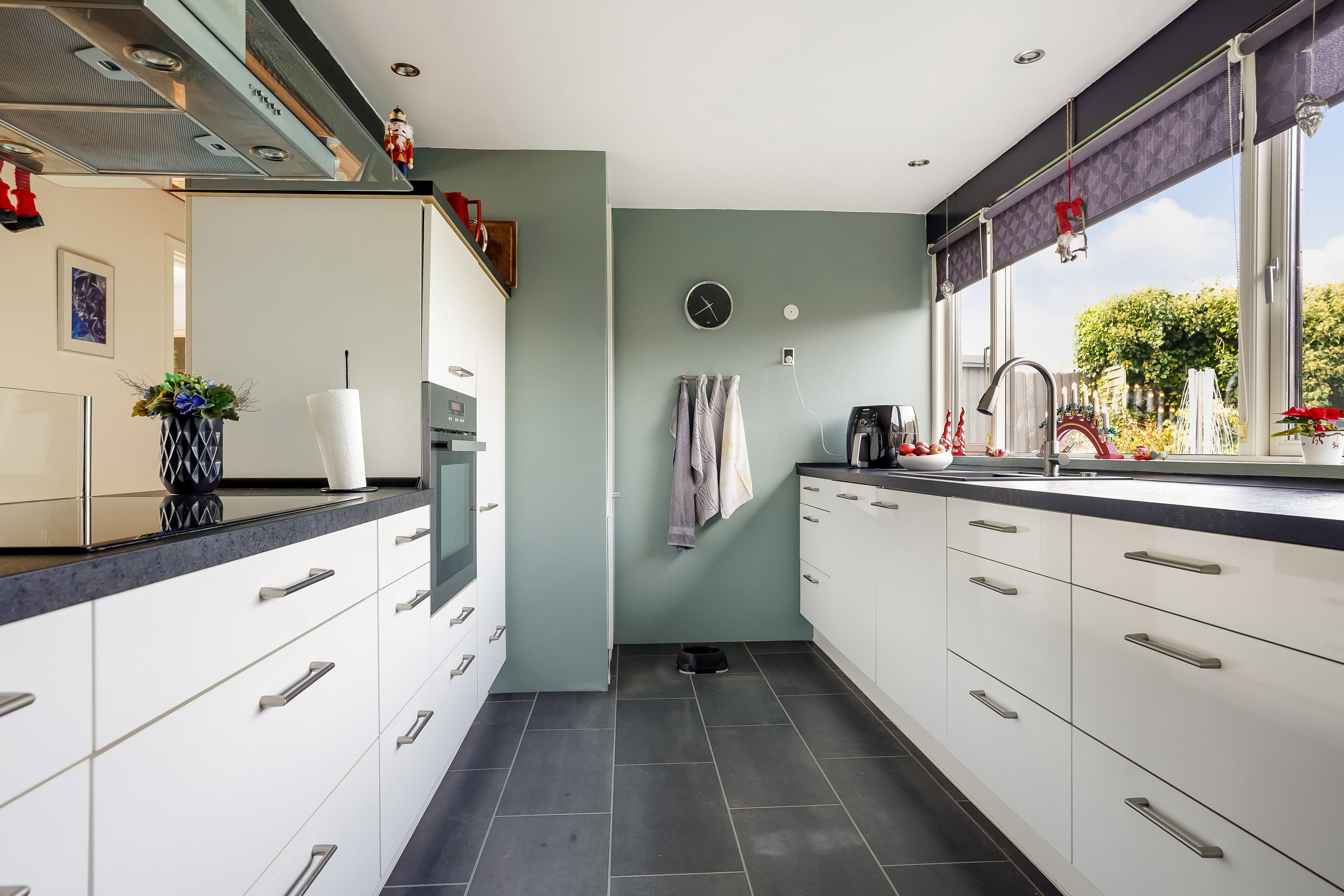 Miniaturebillede 1: køkken. Billede af Marthavænget 10, Næsby, 5270 Odense N