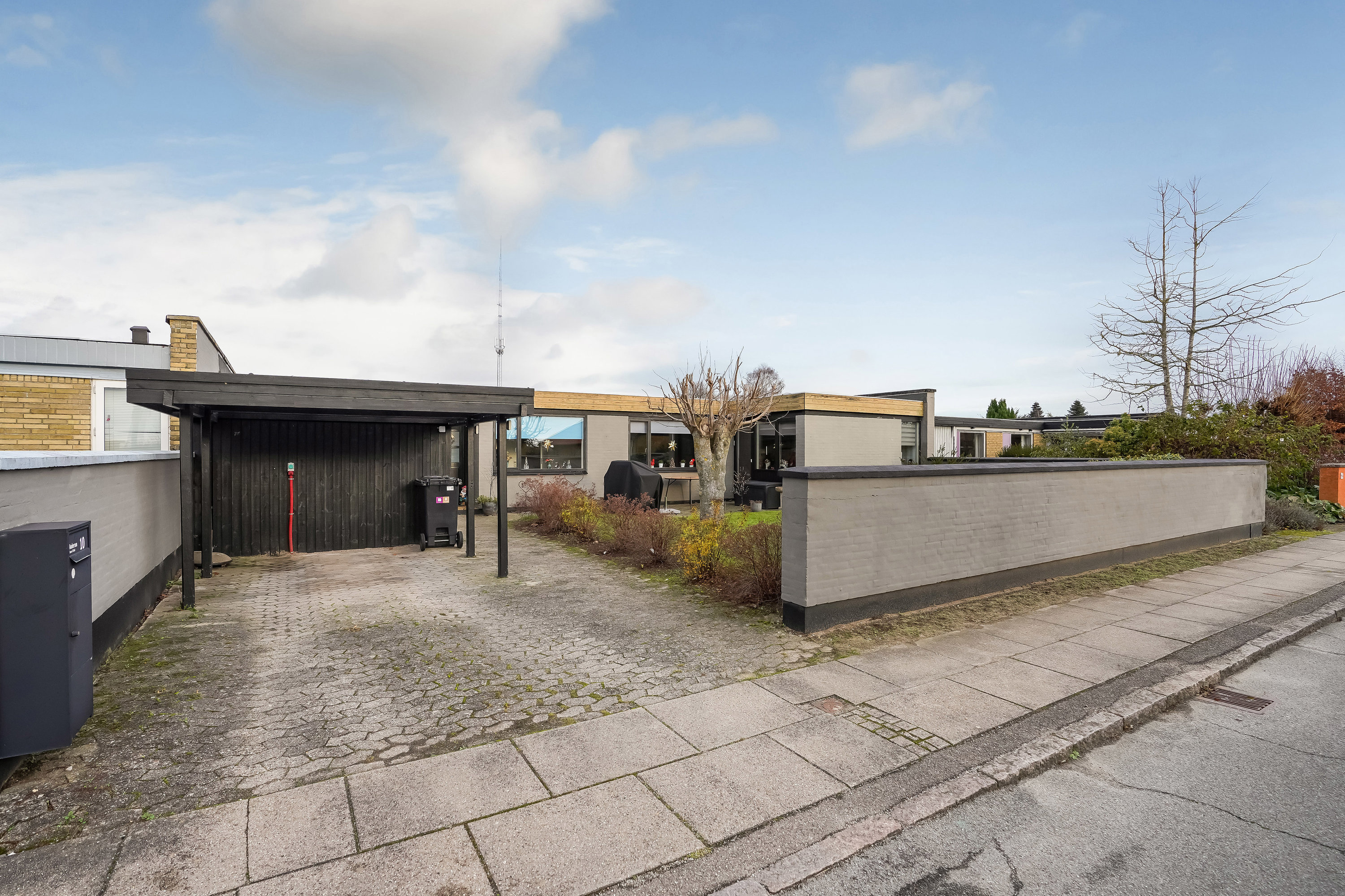 Fremhævet ejendommen billede i fuldskærmstilstand. Billede af Marthavænget 10, Næsby, 5270 Odense N