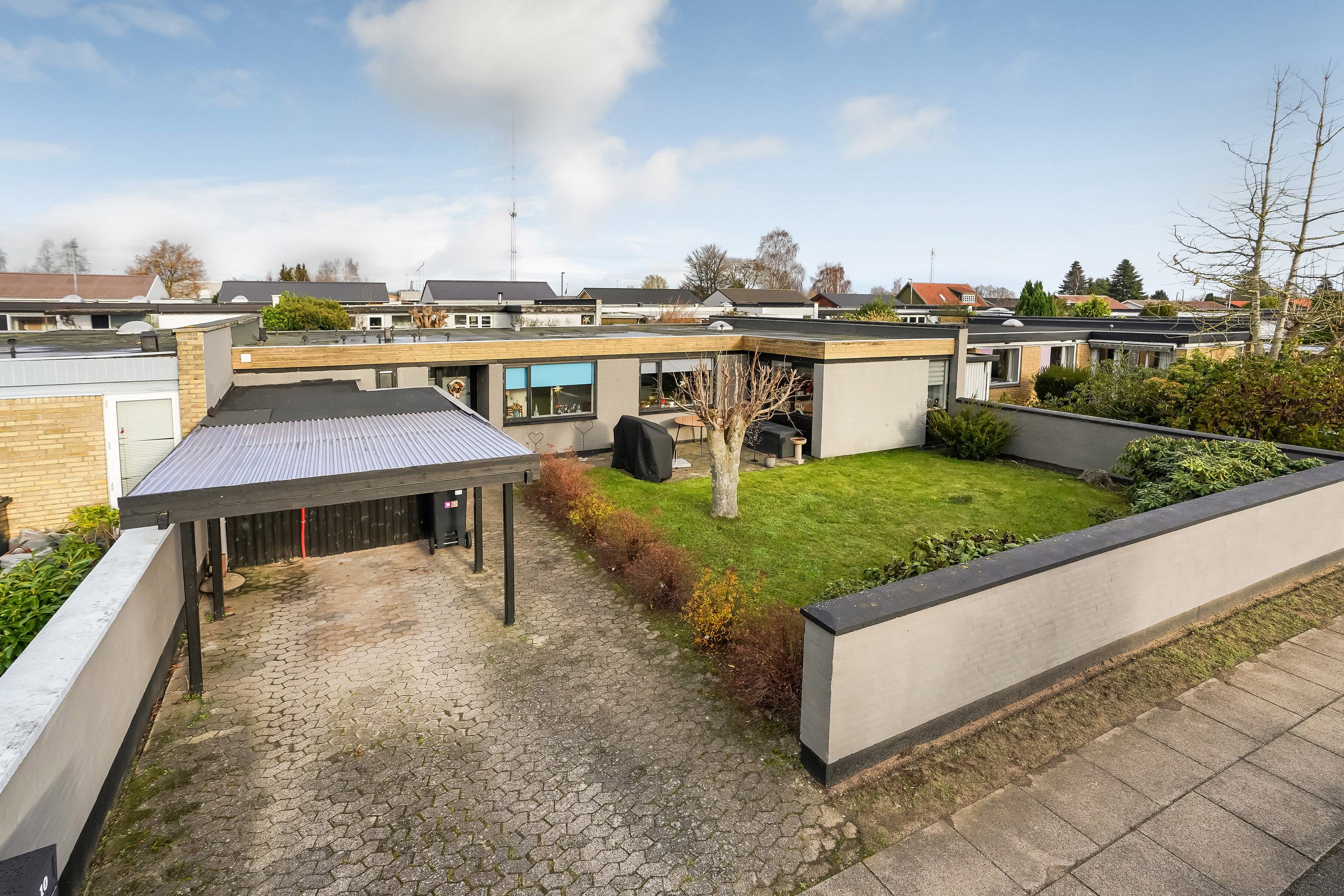 Fremhævet ejendommen billede i fuldskærmstilstand. Billede af Marthavænget 10, Næsby, 5270 Odense N