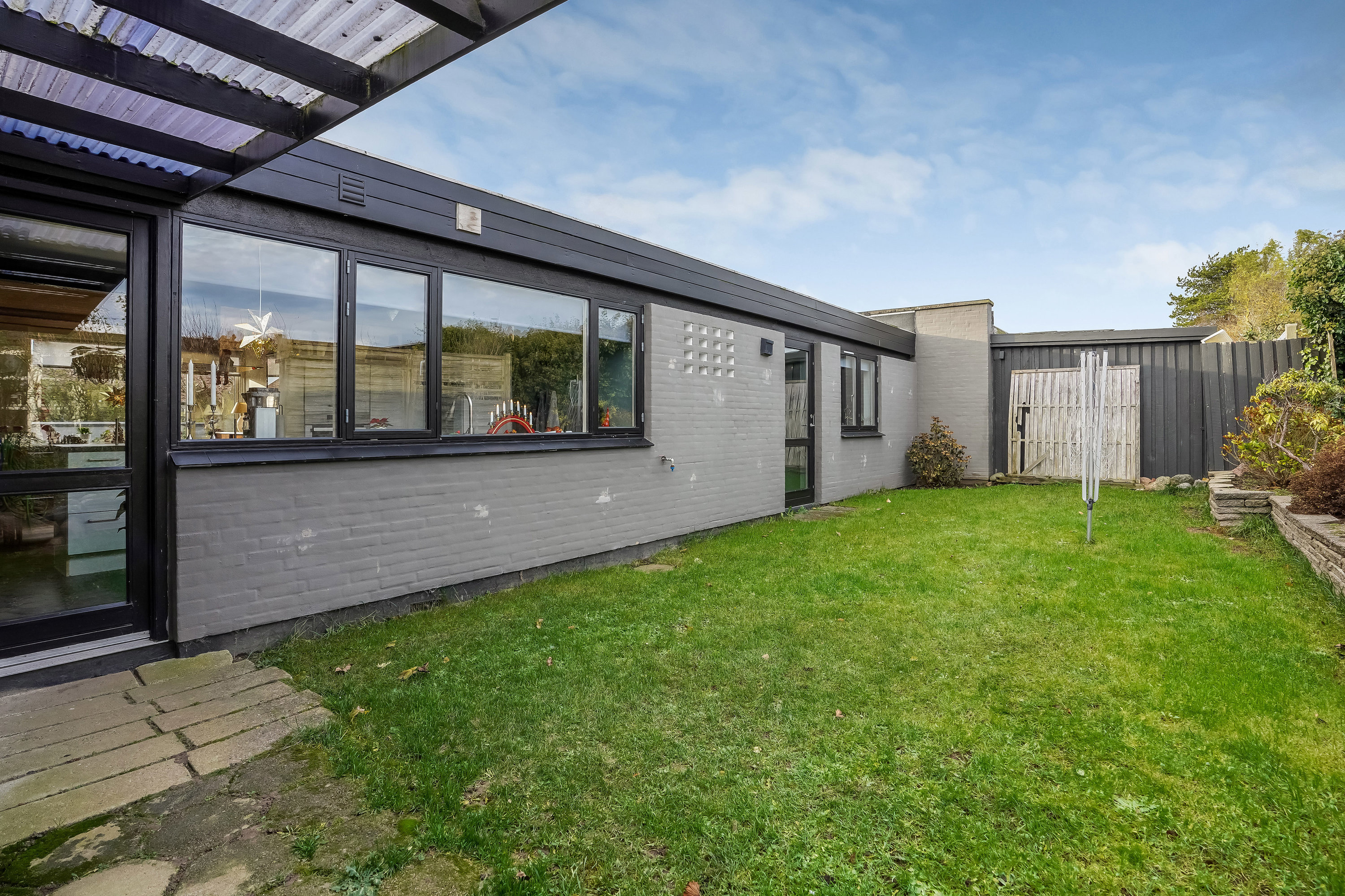 Fremhævet ejendommen billede i fuldskærmstilstand. Billede af Marthavænget 10, Næsby, 5270 Odense N