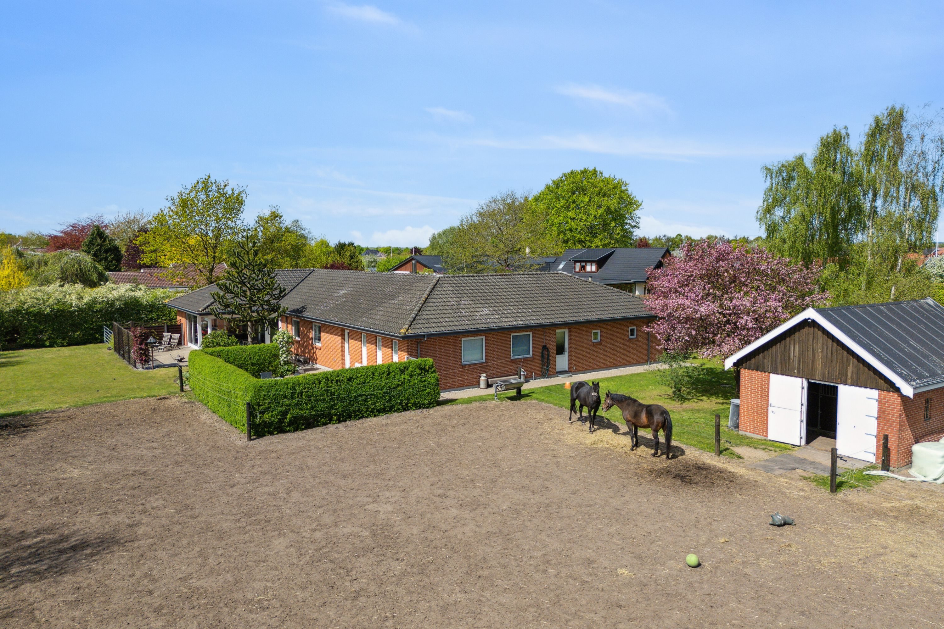 Miniaturebillede 1: . Billede af Åruplunden 3, 8722 Hedensted