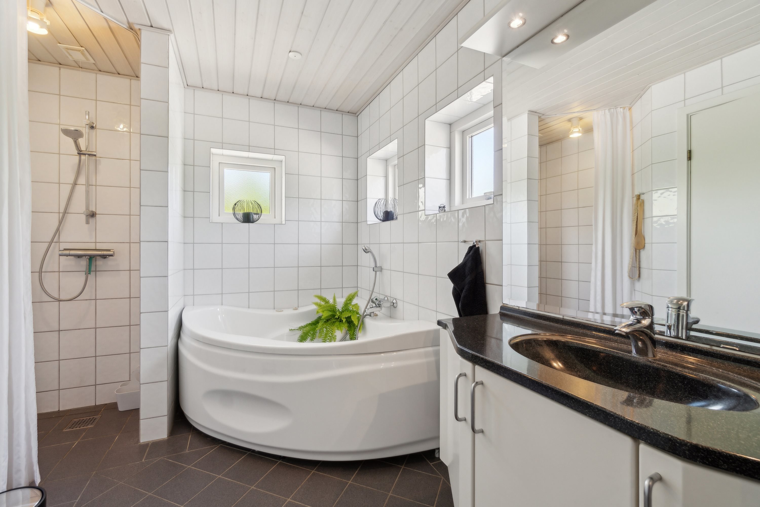 Fremhævet  billede i fuldskærmstilstand. Billede af Åruplunden 3, 8722 Hedensted