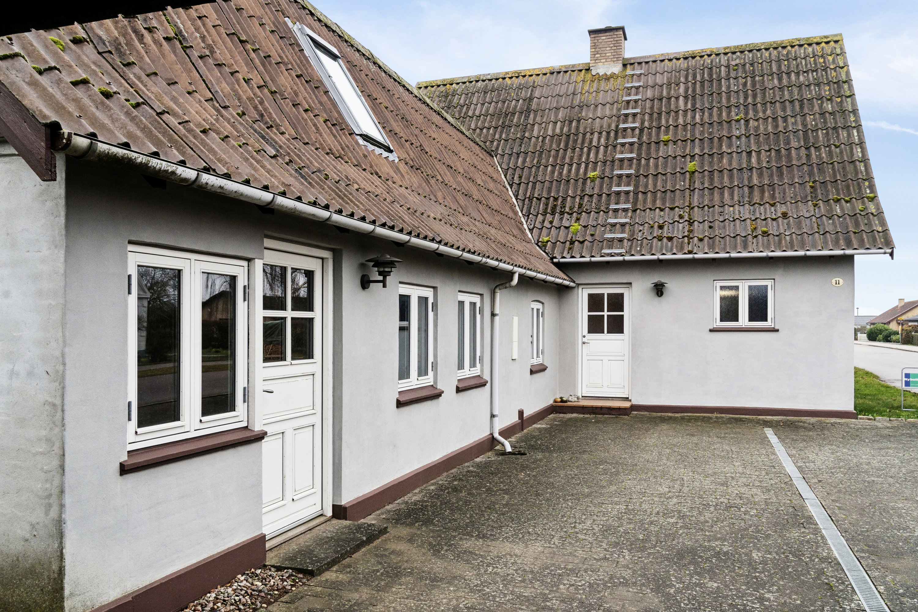 Fremhævet set fra vejen billede i fuldskærmstilstand. Billede af Hørby Færgevej 11, Hørby, 4300 Holbæk