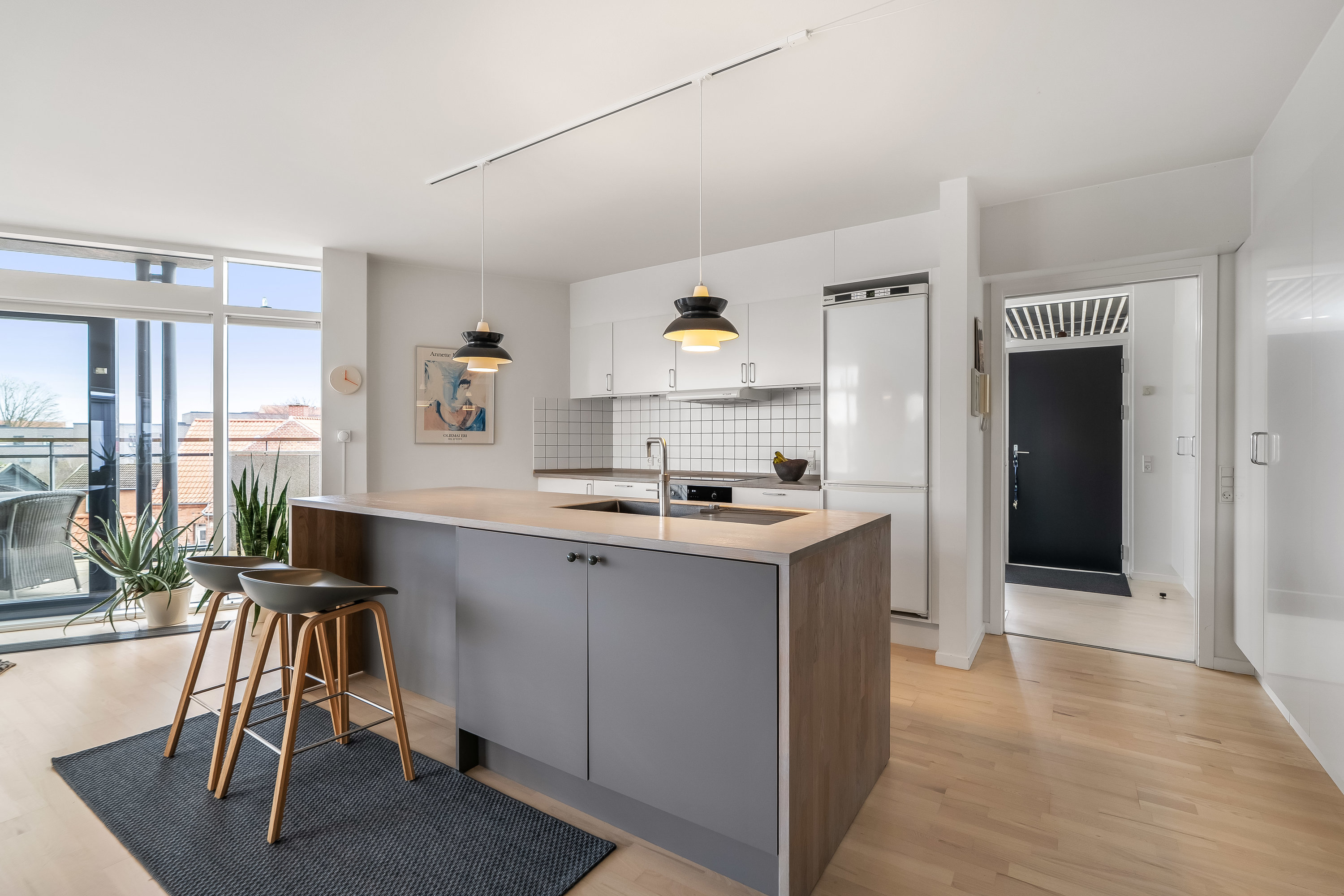 Fremhævet køkken billede i fuldskærmstilstand. Billede af Trollesvej 4, 1. 16., 3400 Hillerød