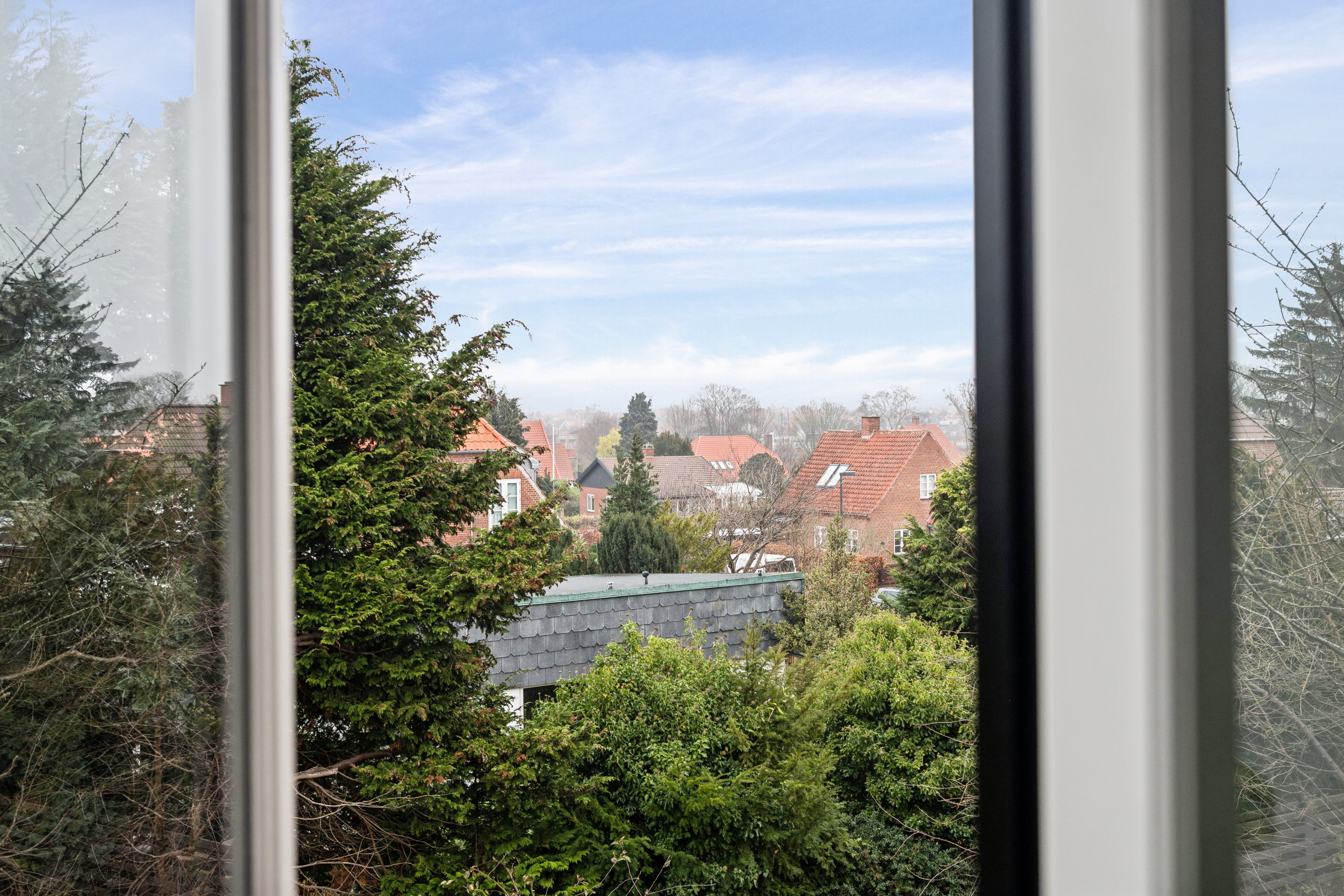 Fremhævet udsigt billede i fuldskærmstilstand. Billede af Emdrup Kærvej 3, 1., 2400 København NV