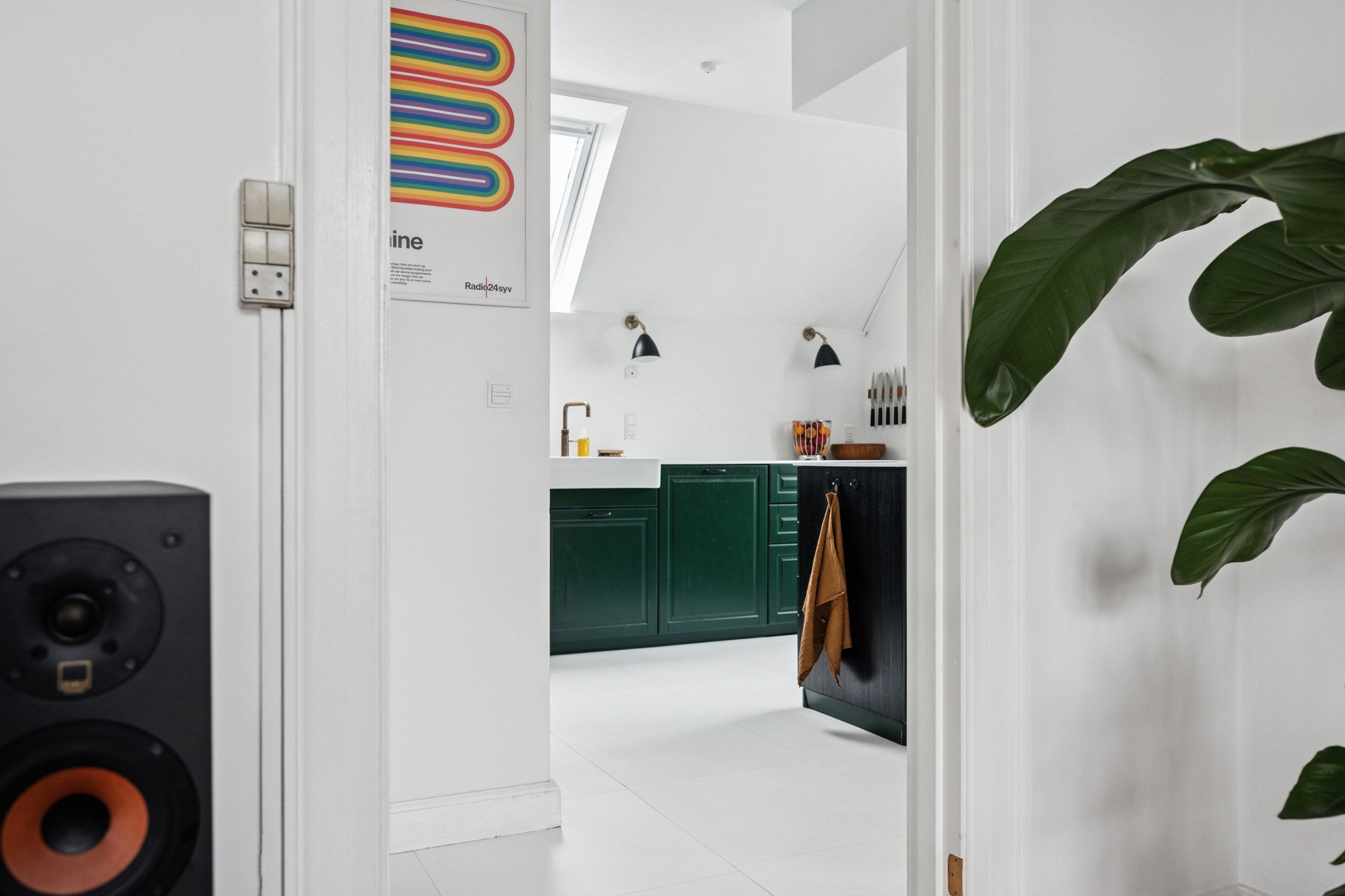 Fremhævet gang billede i fuldskærmstilstand. Billede af Emdrup Kærvej 3, 1., 2400 København NV