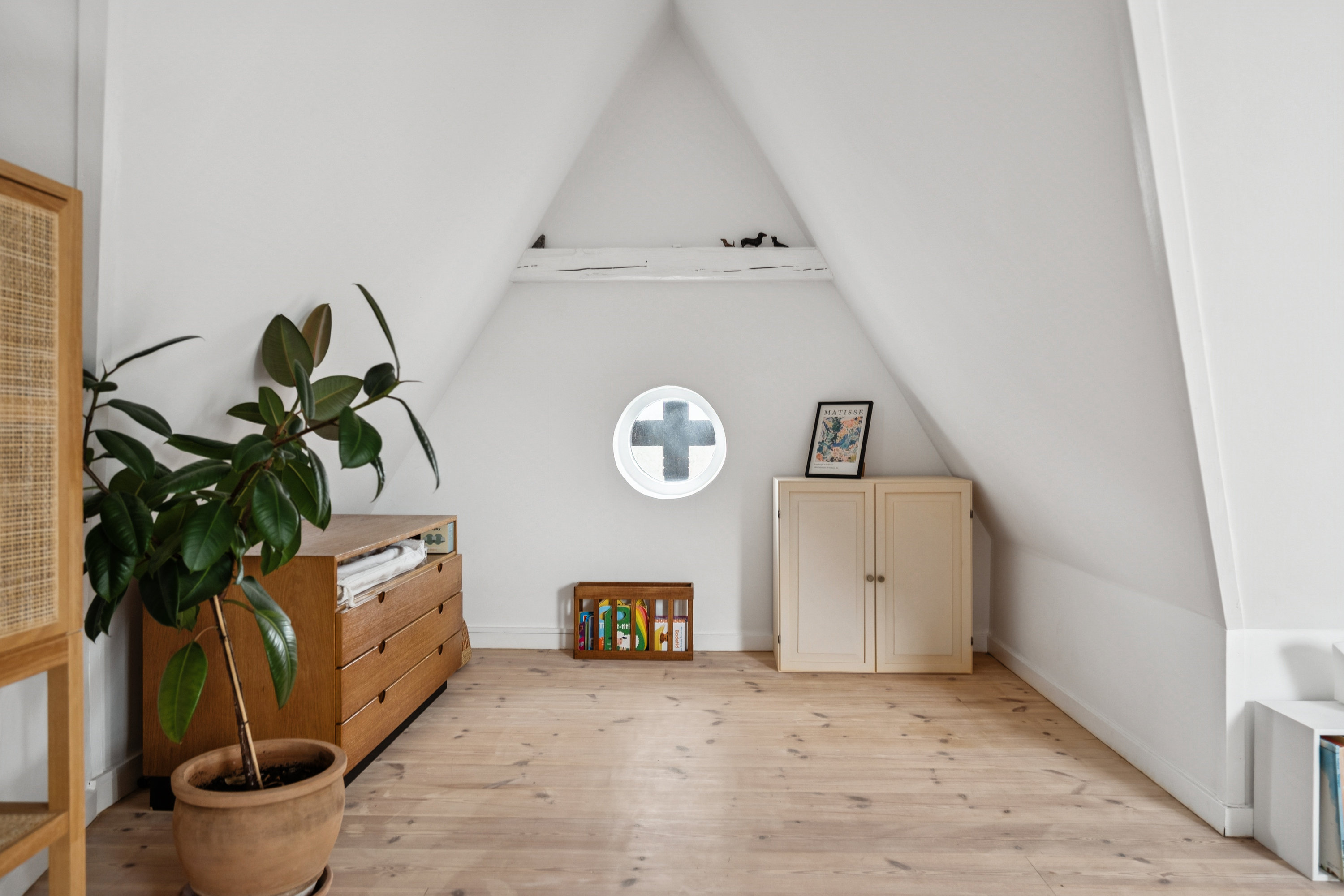 Fremhævet værelse billede i fuldskærmstilstand. Billede af Emdrup Kærvej 3, 1., 2400 København NV