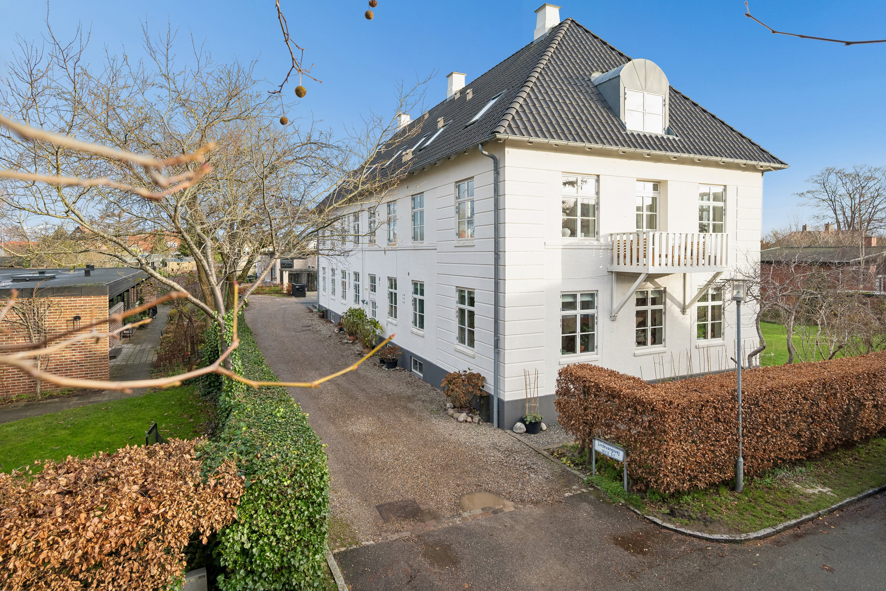 Fremhævet andet billede i fuldskærmstilstand. Billede af Lindevangsvej 5, 2. th., 8240 Risskov