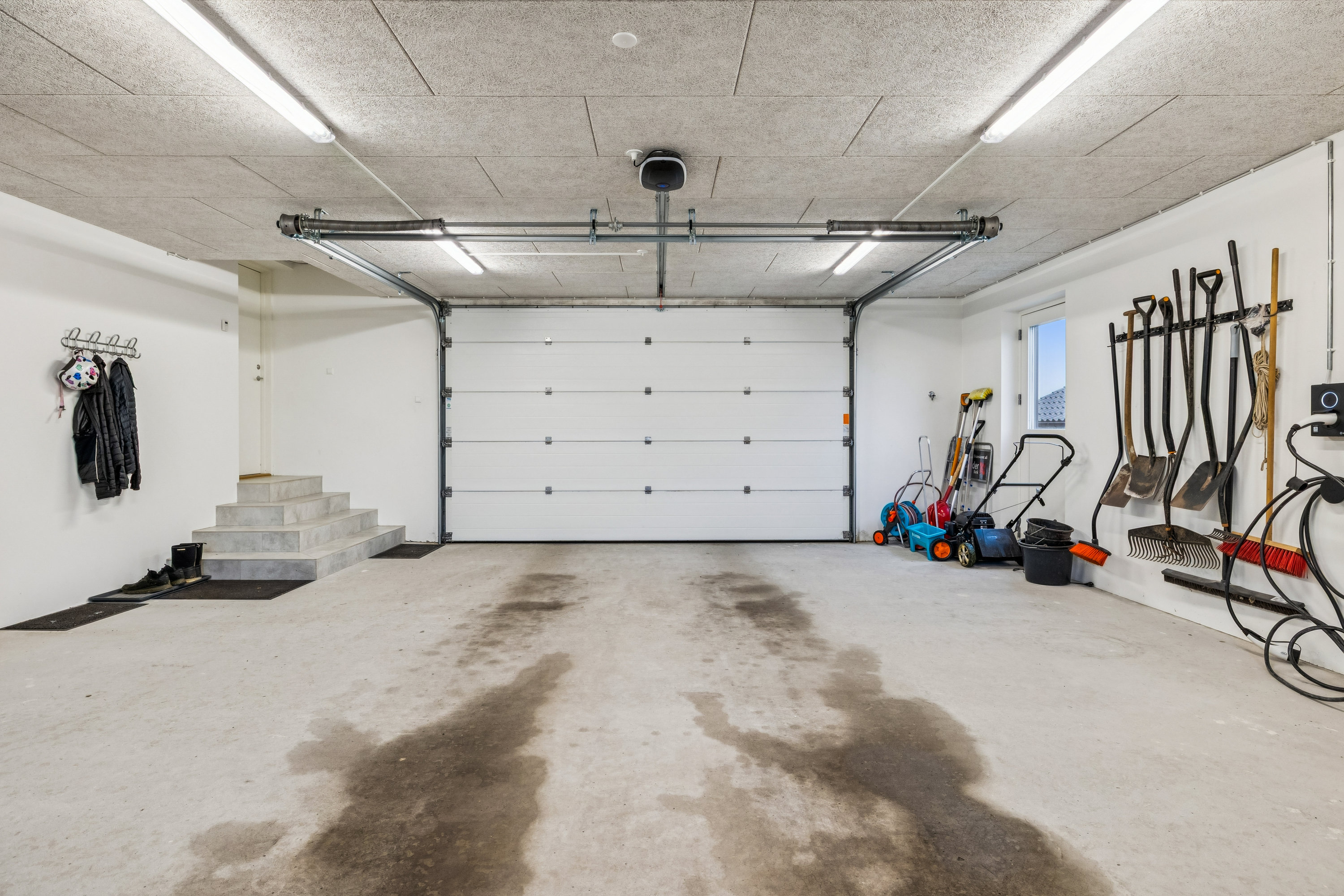 Fremhævet garage billede i fuldskærmstilstand. Billede af Thit Jensens Vej 16, 9500 Hobro