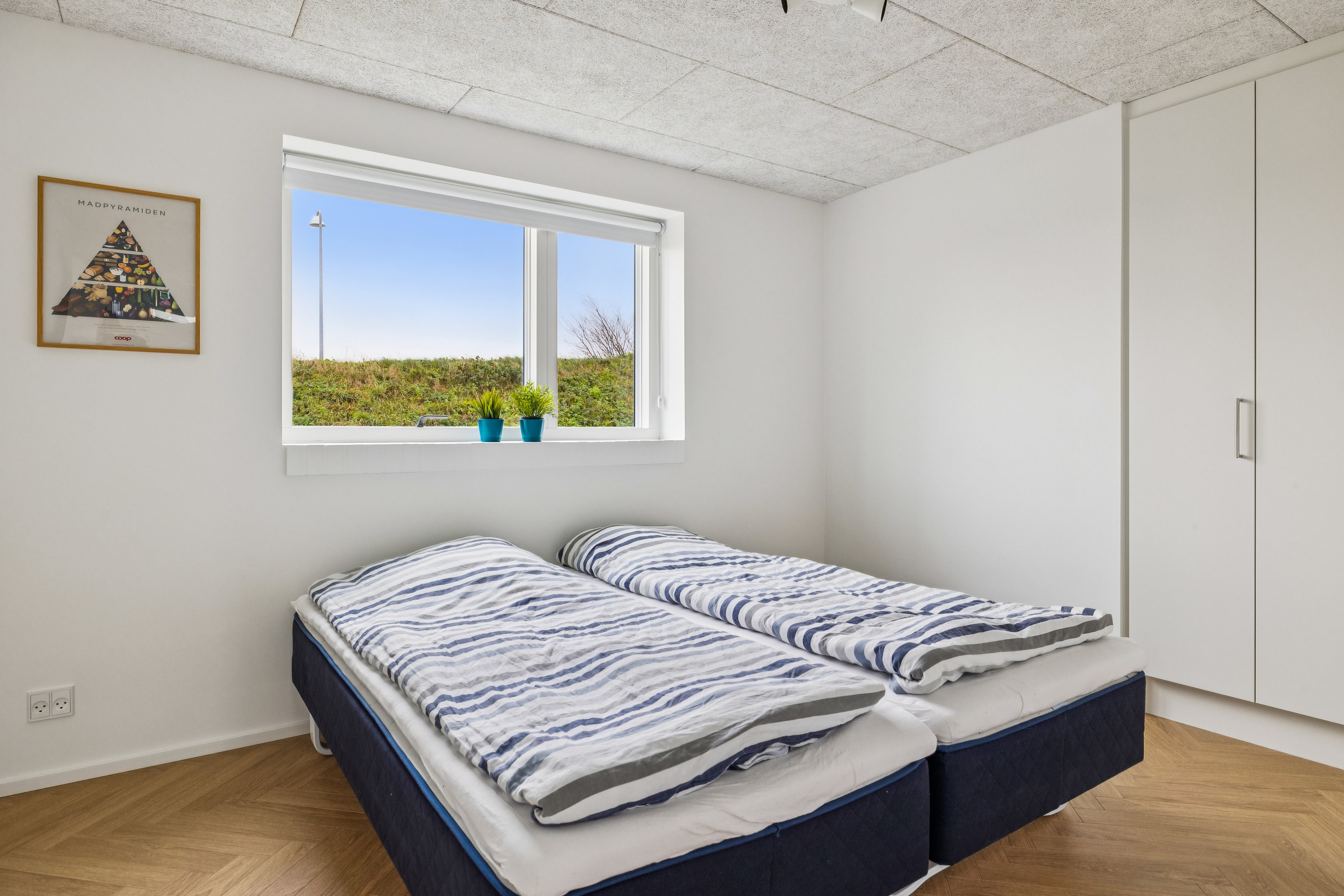 Fremhævet værelse billede i fuldskærmstilstand. Billede af Thit Jensens Vej 16, 9500 Hobro