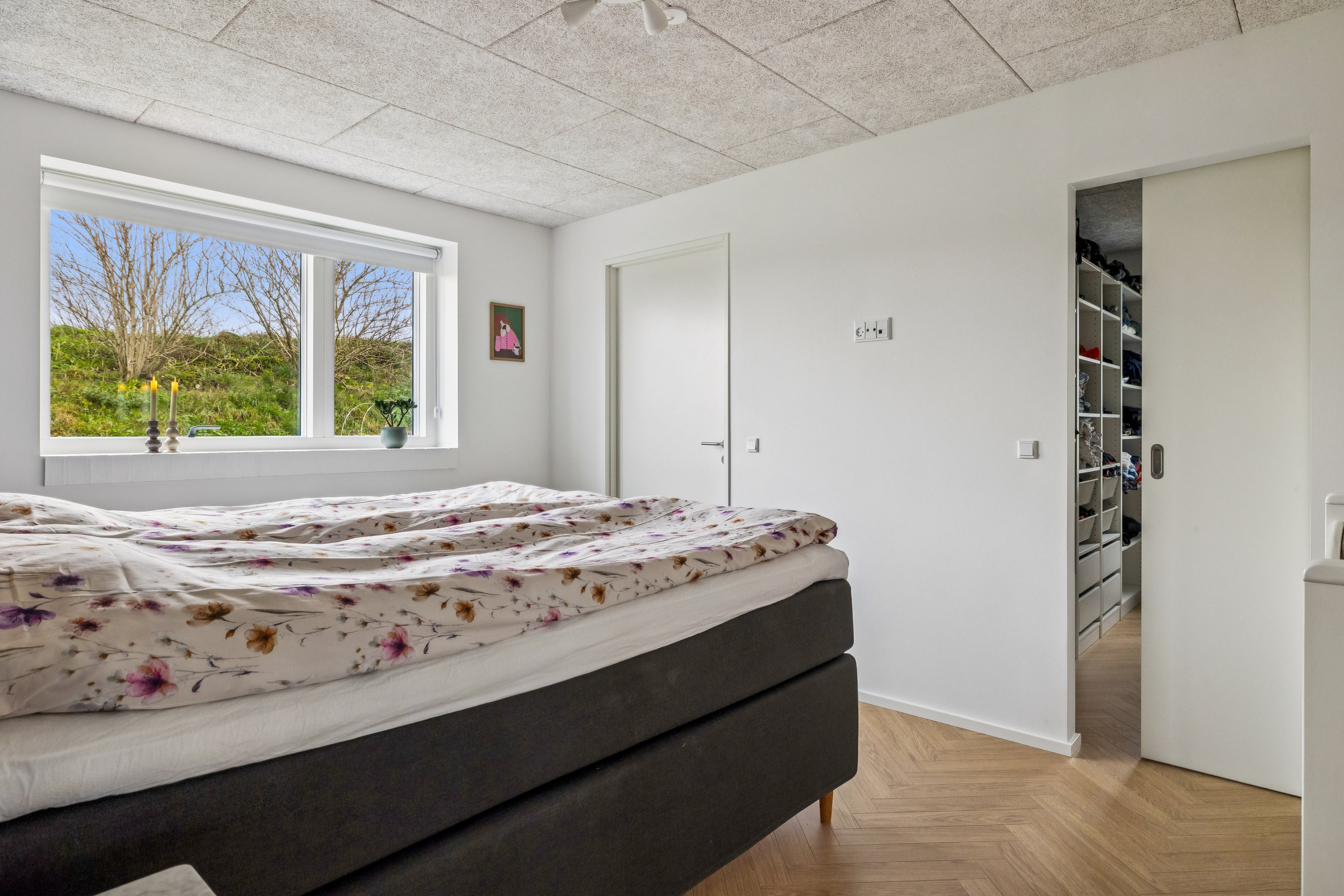 Fremhævet værelse billede i fuldskærmstilstand. Billede af Thit Jensens Vej 16, 9500 Hobro