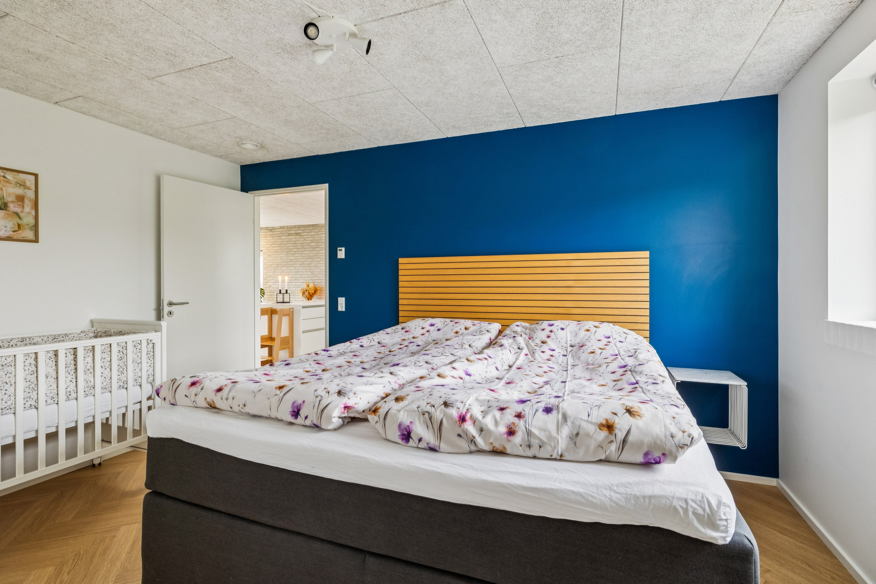 Fremhævet værelse billede i fuldskærmstilstand. Billede af Thit Jensens Vej 16, 9500 Hobro