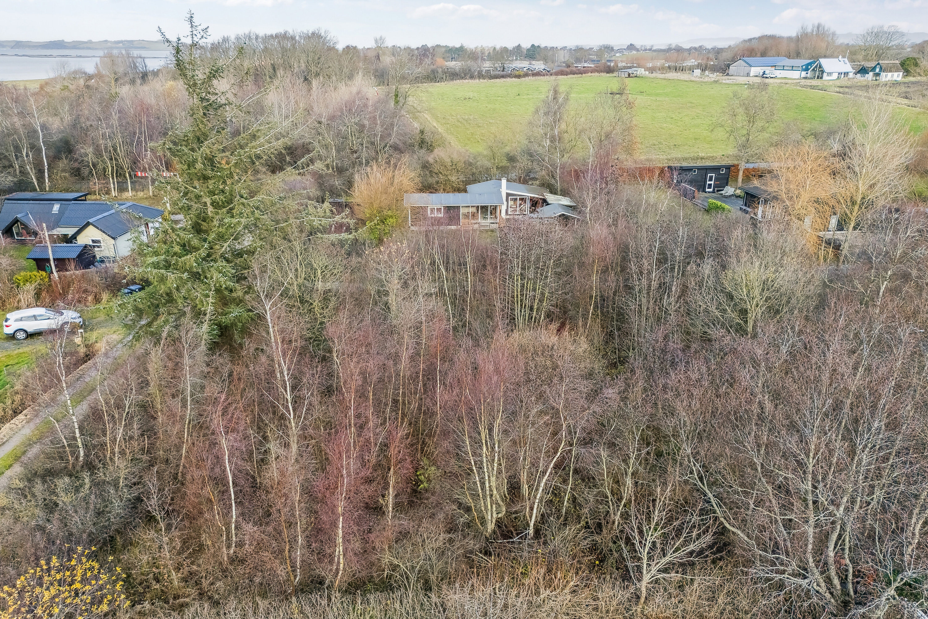 Miniaturebillede 2: luftfoto. Billede af Kvikgræsvej 3, 4591 Føllenslev