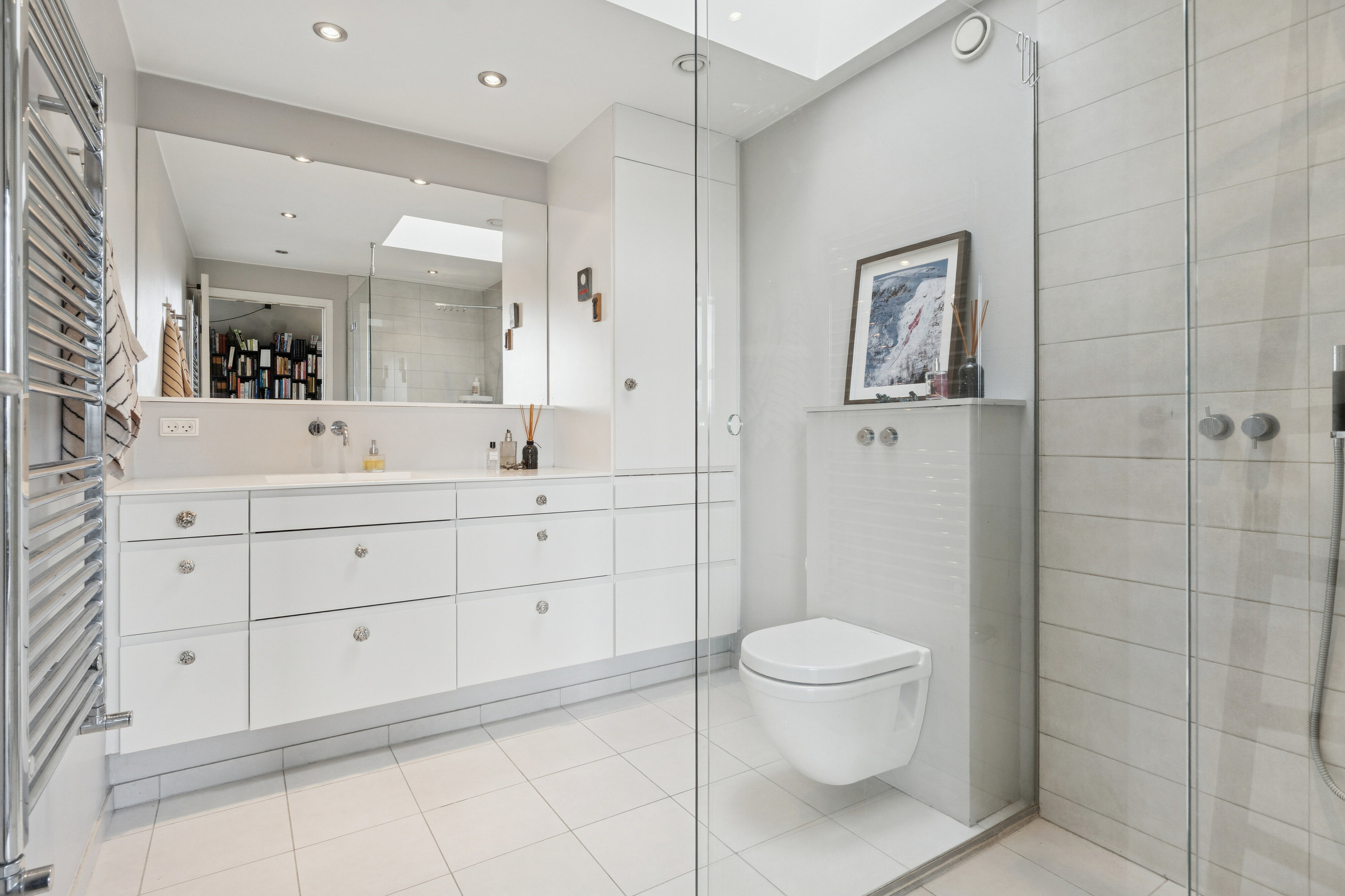 Fremhævet badeværelse billede i fuldskærmstilstand. Billede af Dampfærgevej 12, 6. tv., 2100 København Ø