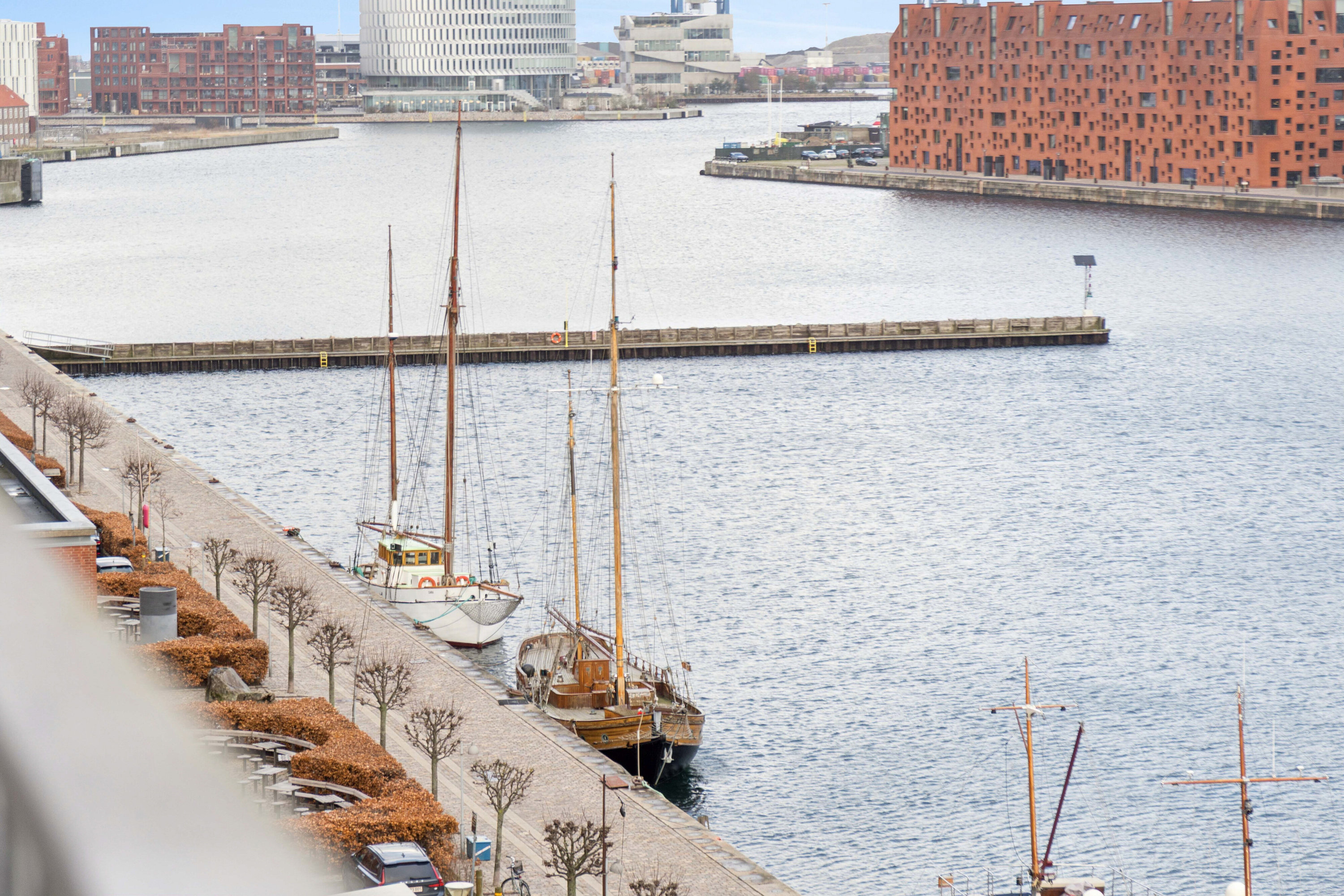 Miniaturebillede 1: udsigt. Billede af Dampfærgevej 12, 6. tv., 2100 København Ø