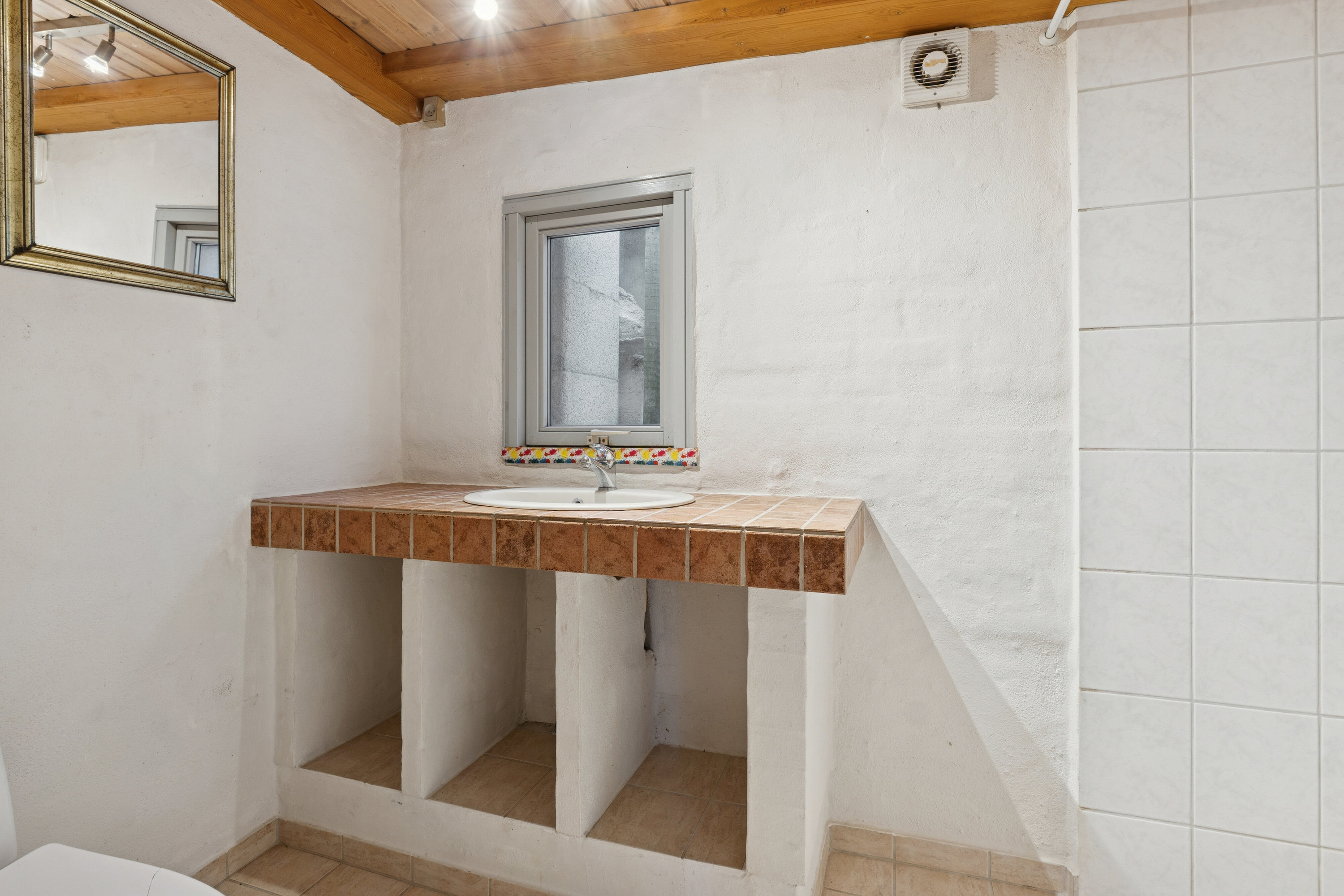 Fremhævet badeværelse billede i fuldskærmstilstand. Billede af Viebæltet 31, 5900 Rudkøbing