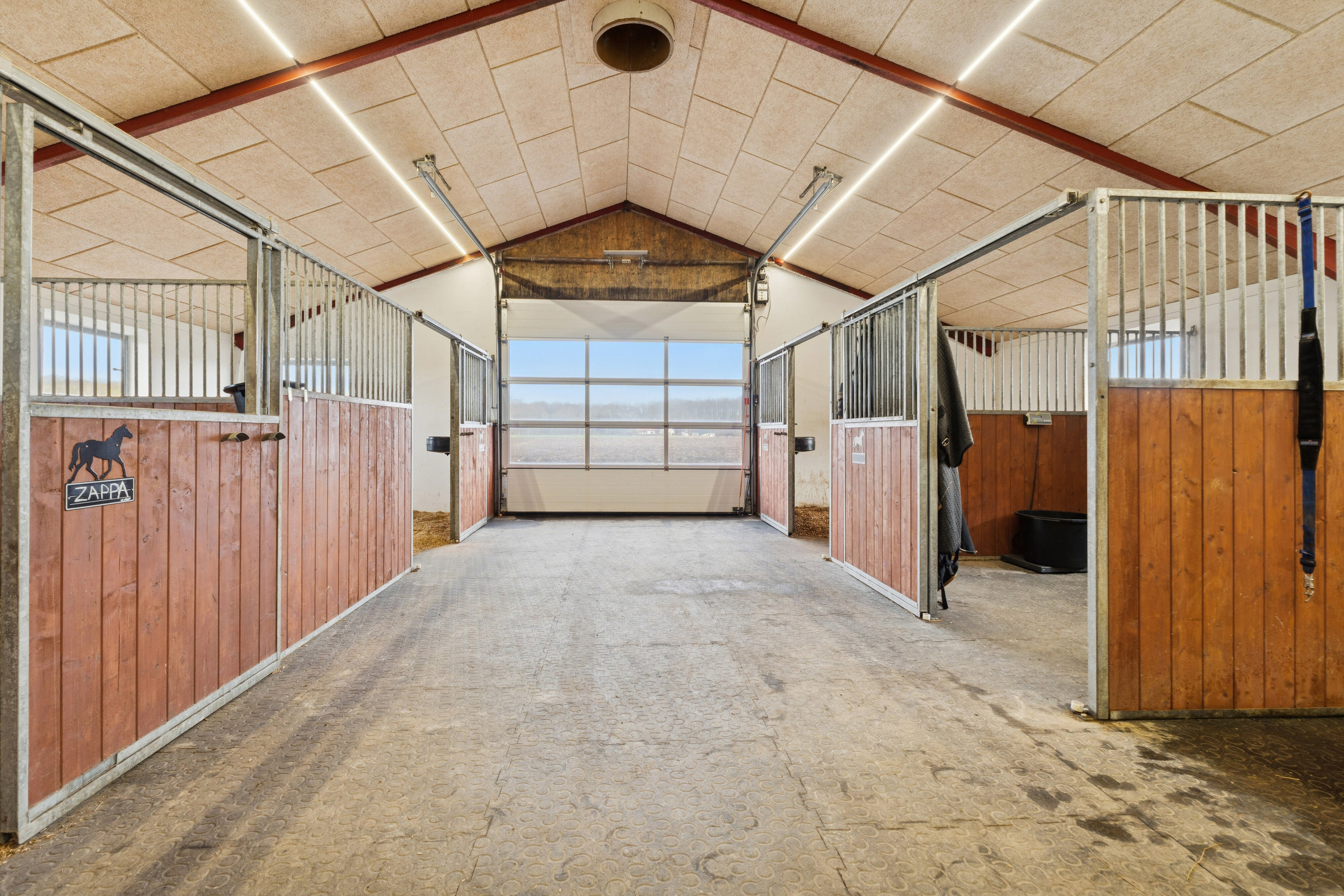 Fremhævet stald billede i fuldskærmstilstand. Billede af Odensevej 84E, Herrested, 5853 Ørbæk