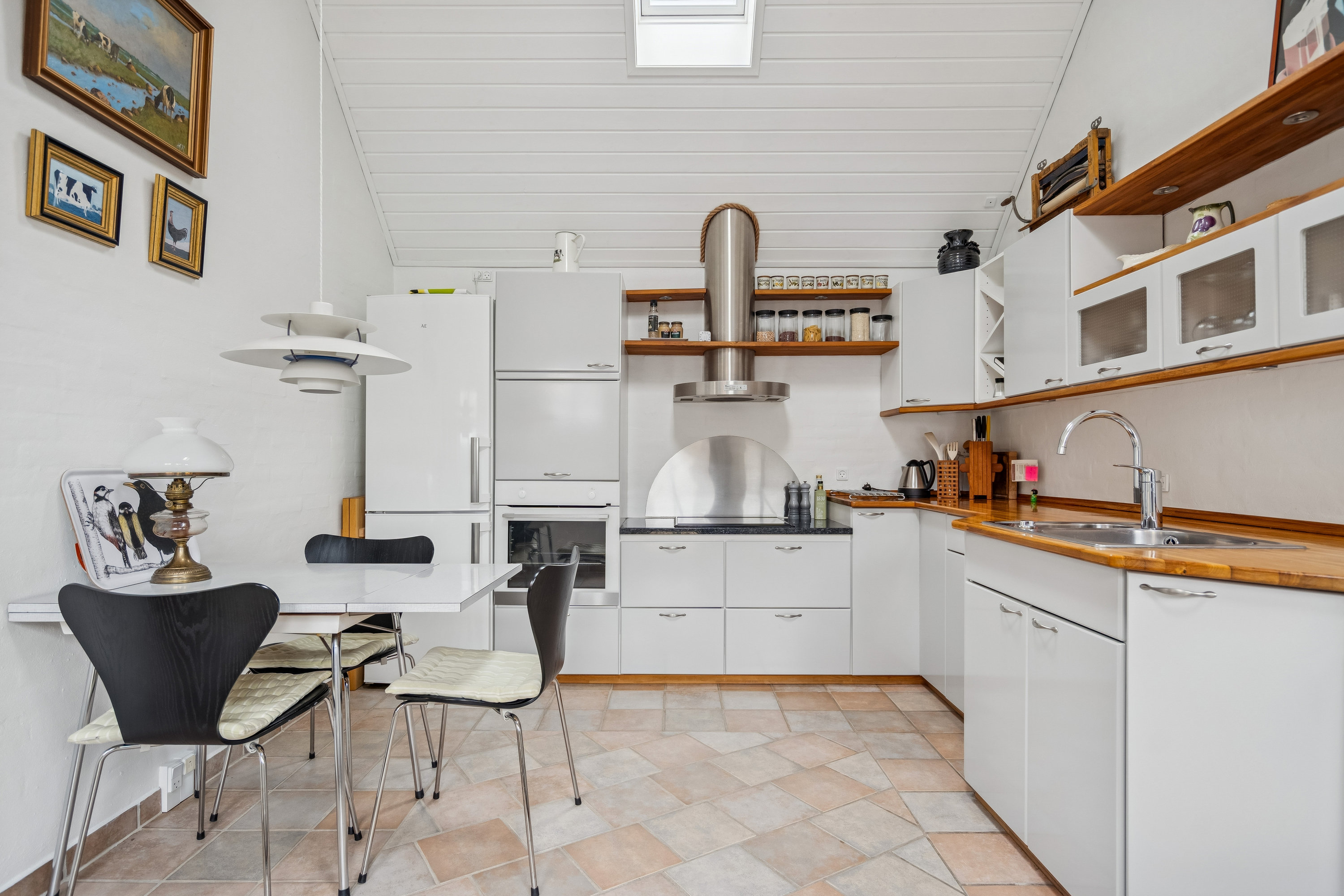 Miniaturebillede 1: køkken. Billede af Daphnesvej 11, 9990 Skagen