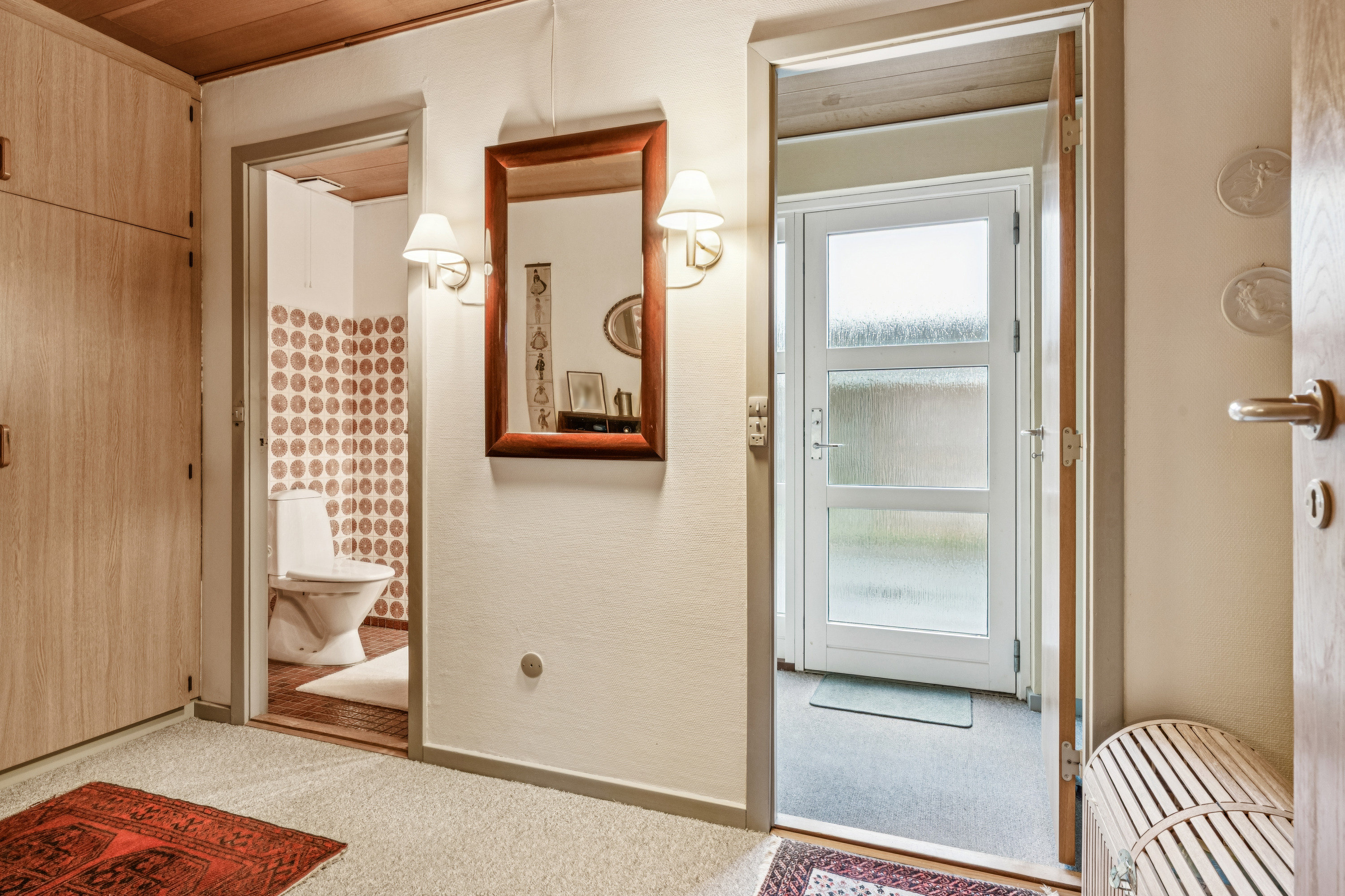 Fremhævet gang billede i fuldskærmstilstand. Billede af Æblevangen 56, 9000 Aalborg