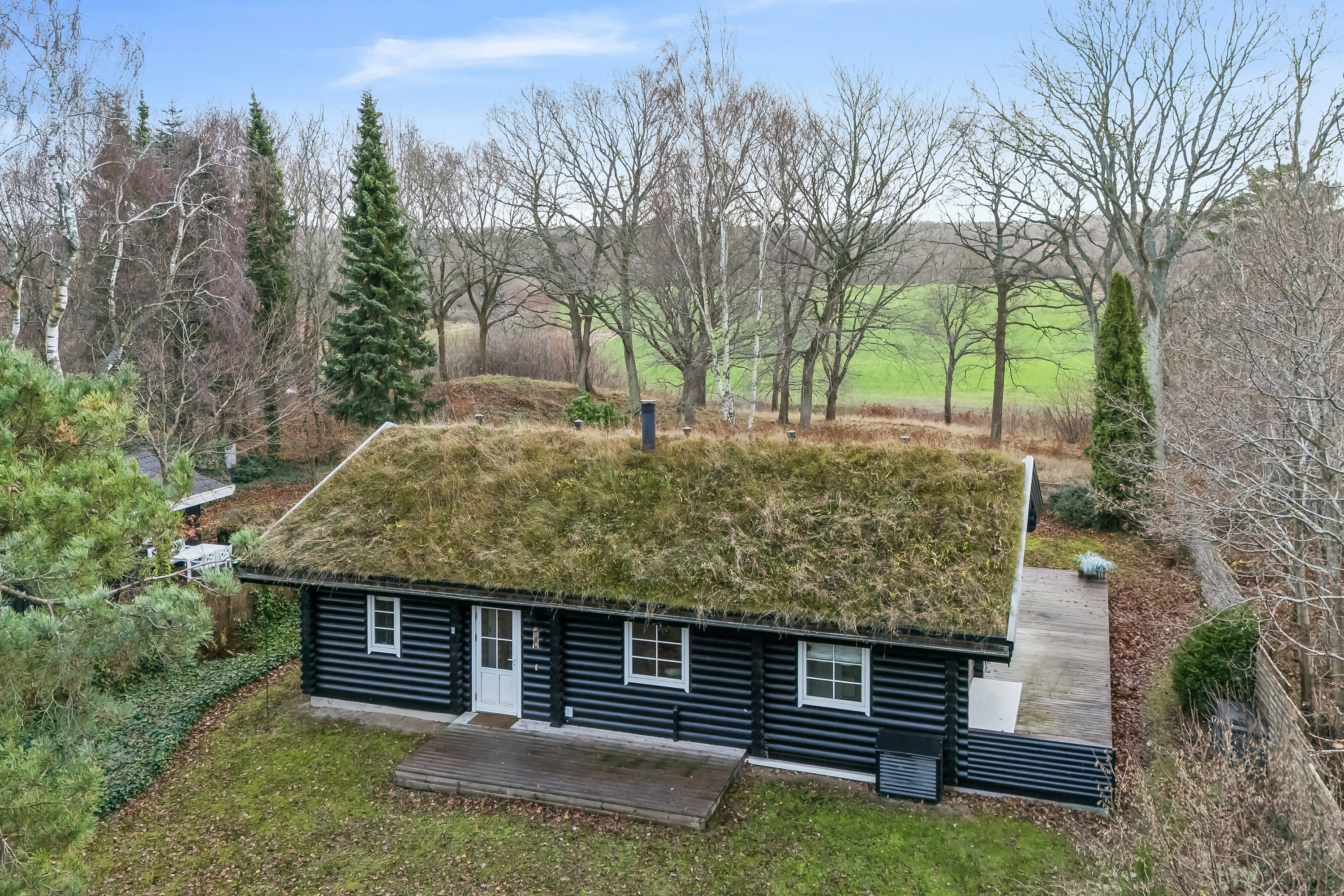 Fremhævet luftfoto billede i fuldskærmstilstand. Billede af Multebærvej 10, Horneby Fælled, 3100 Hornbæk