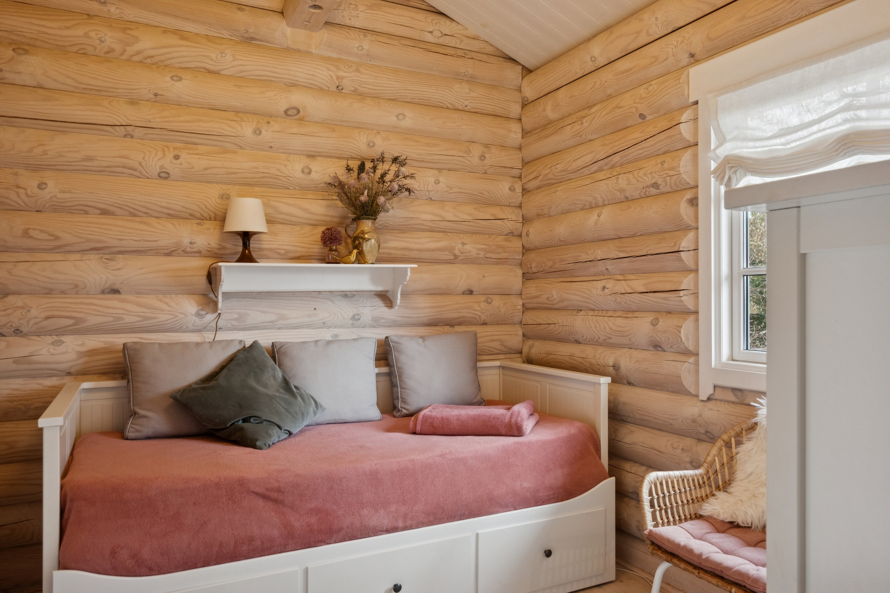 Fremhævet soveværelse billede i fuldskærmstilstand. Billede af Multebærvej 10, Horneby Fælled, 3100 Hornbæk