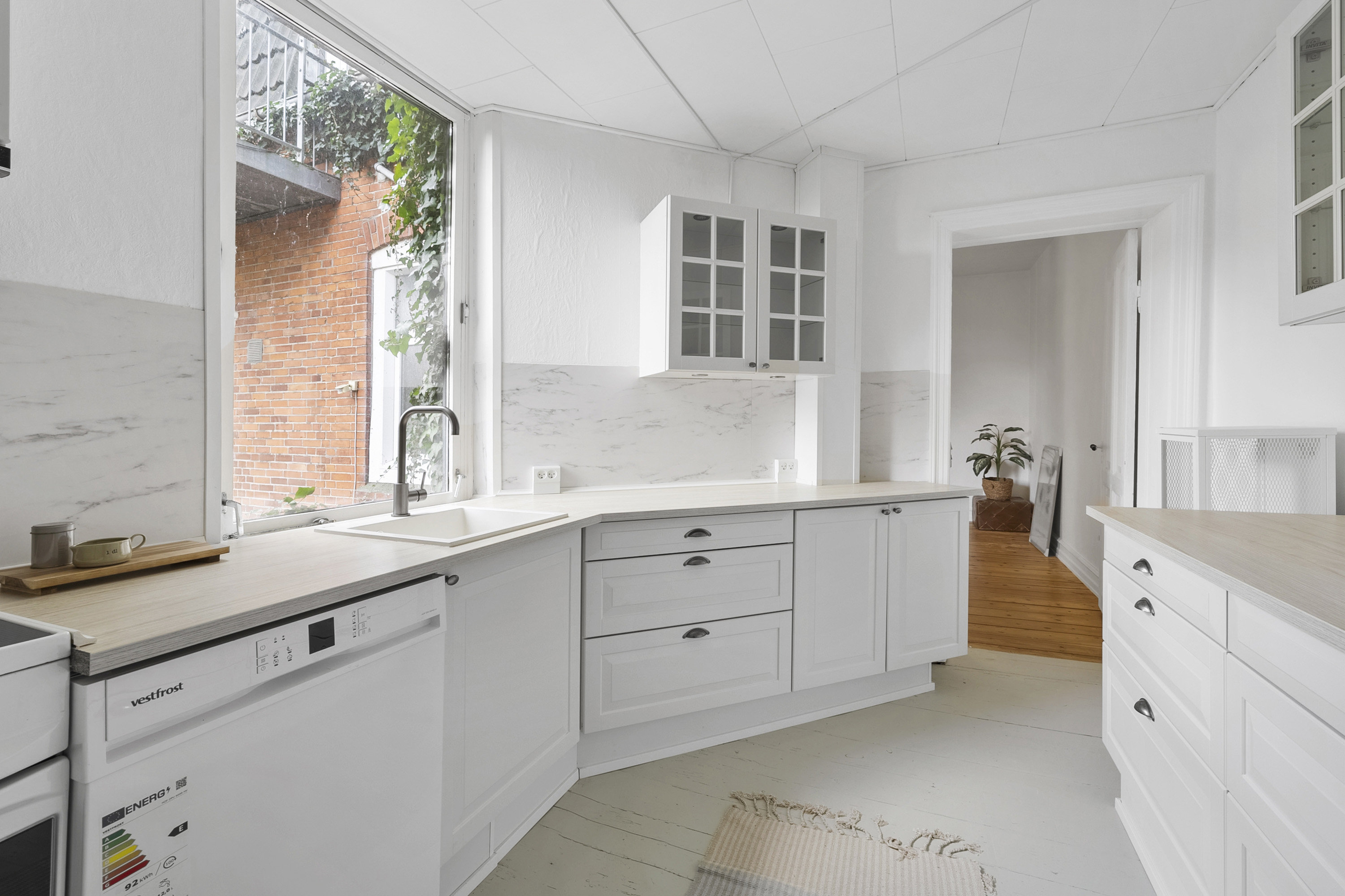 Miniaturebillede 1: køkken. Billede af Strandvej 32, 4220 Korsør