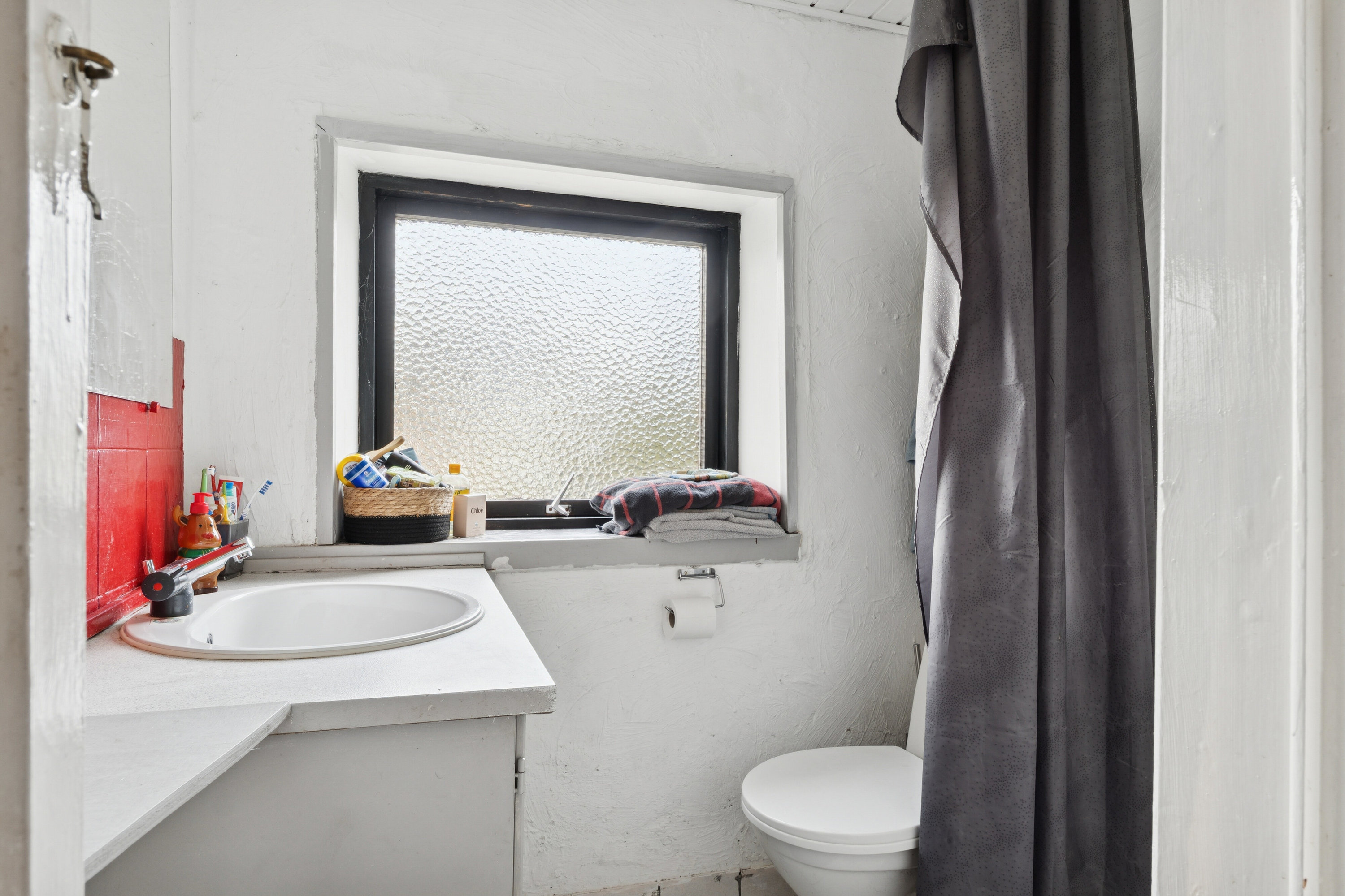 Fremhævet badeværelse billede i fuldskærmstilstand. Billede af Vestergade 16, Frøslev, 6330 Padborg